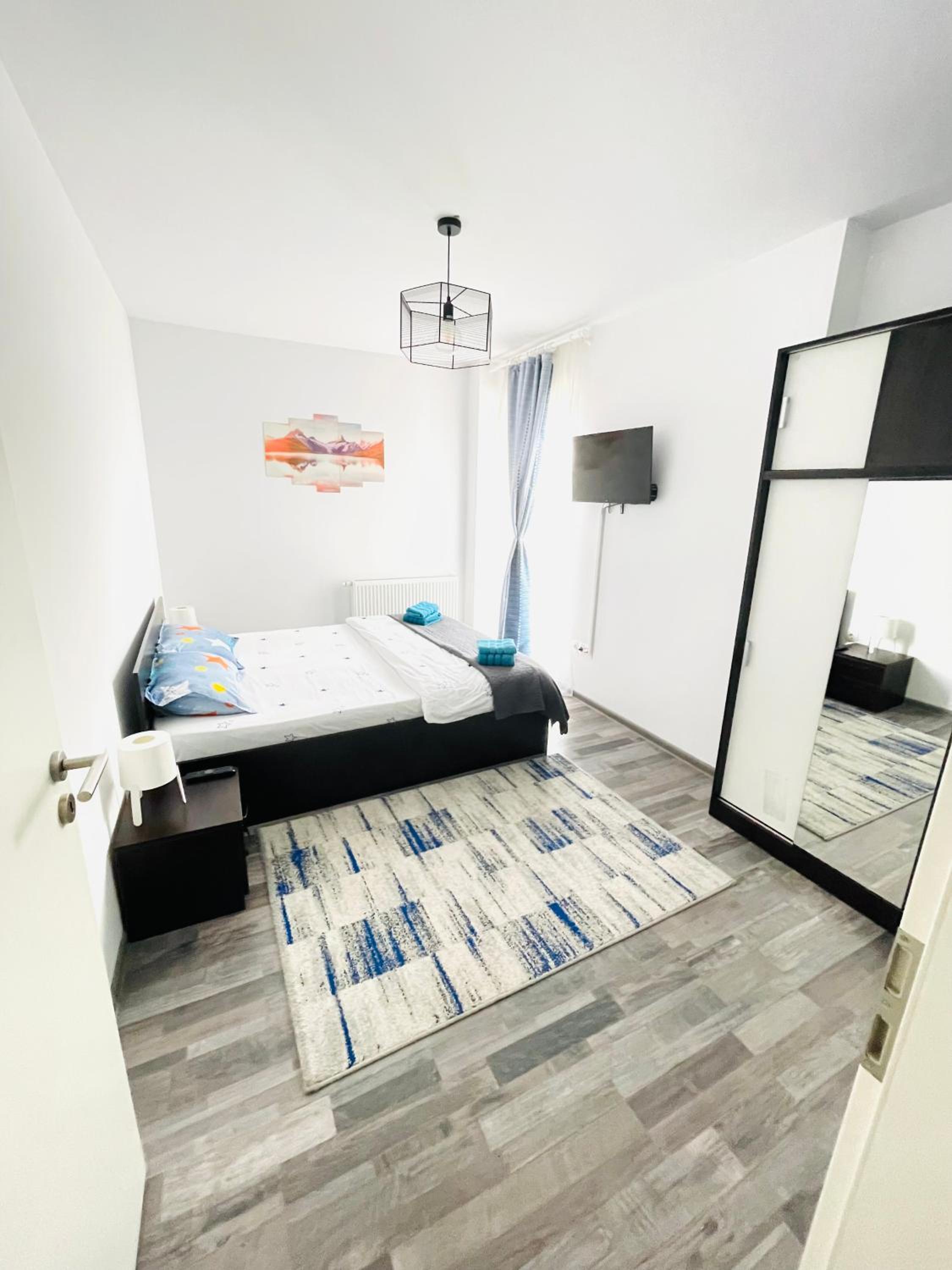 Dream Date Apartments view 2