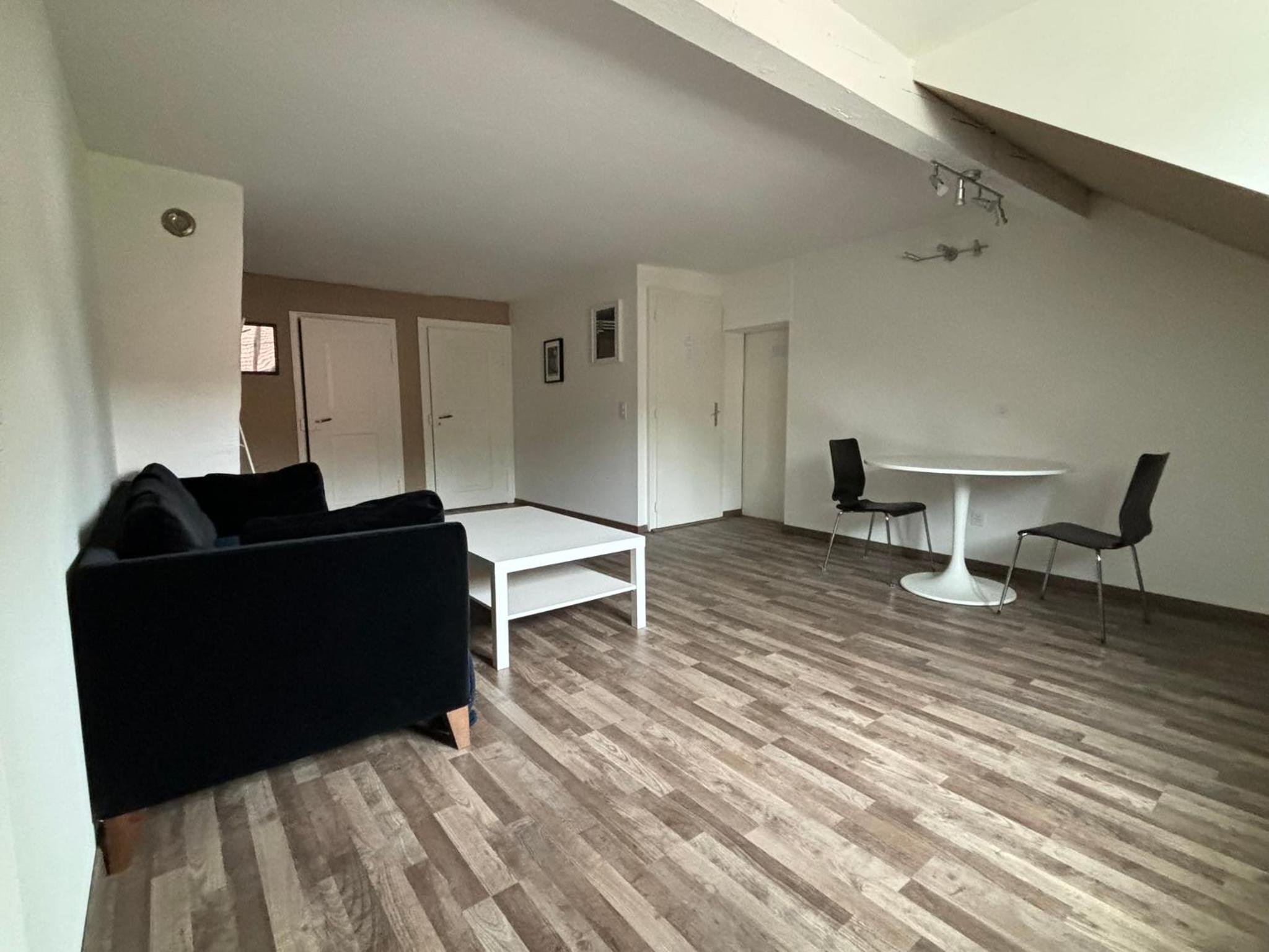 Ruhige 2 Zimmer Wohnung