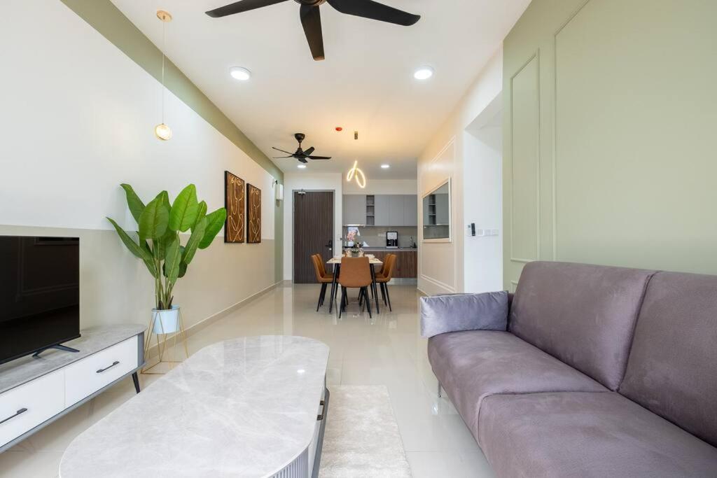 Picasso @ M Vertica 9pax 3BR near Sunway Velocity
