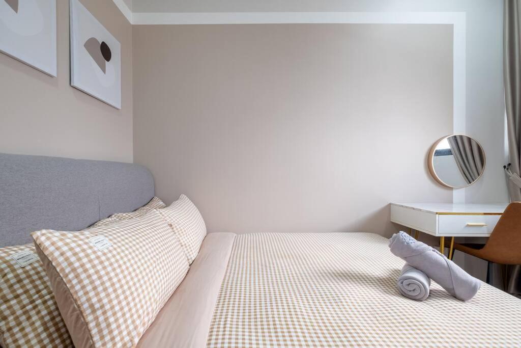 Picasso @ M Vertica 9pax 3BR near Sunway Velocity