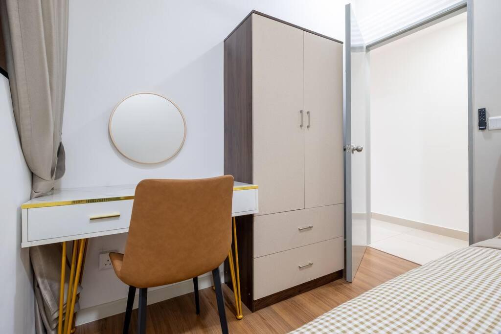 Picasso @ M Vertica 9pax 3BR near Sunway Velocity