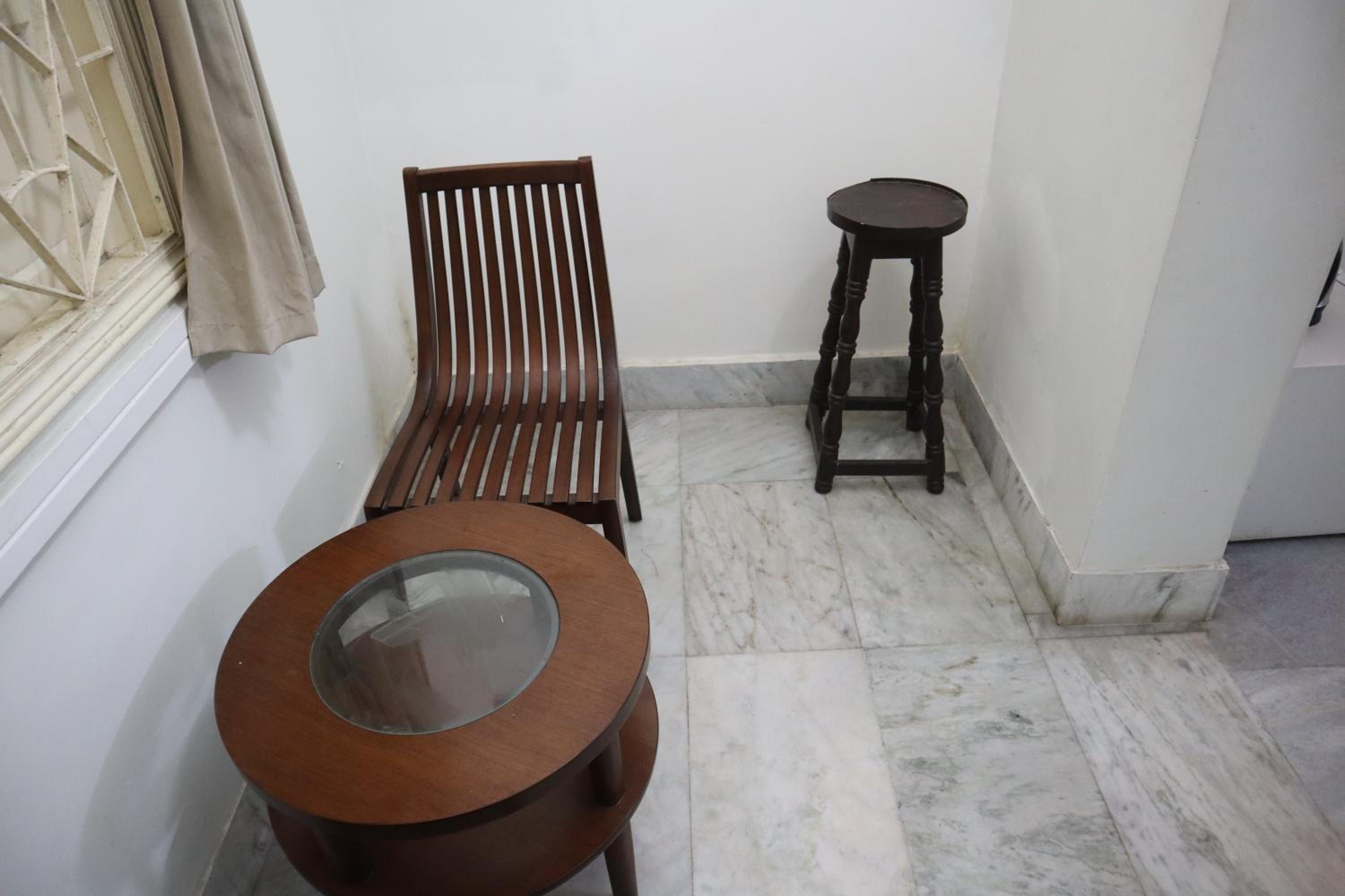 SWET APARAJITA