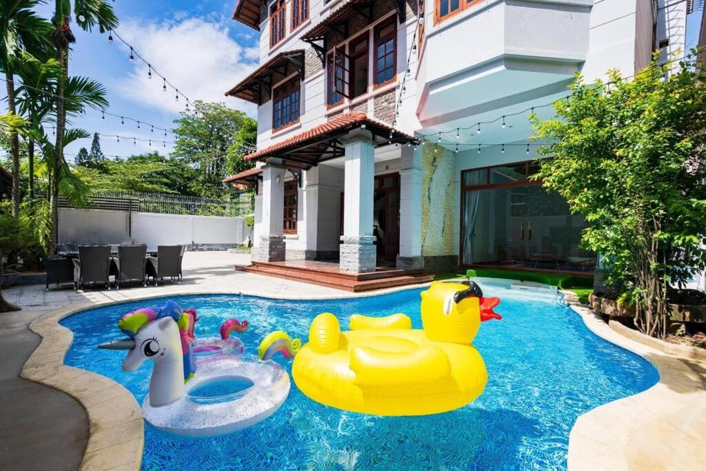 KN5 Holiday Villa