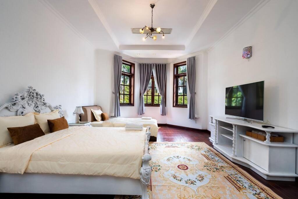 KN5 Holiday Villa