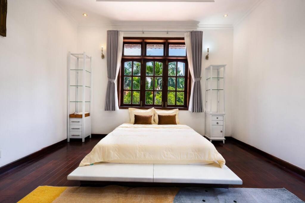 KN5 Holiday Villa