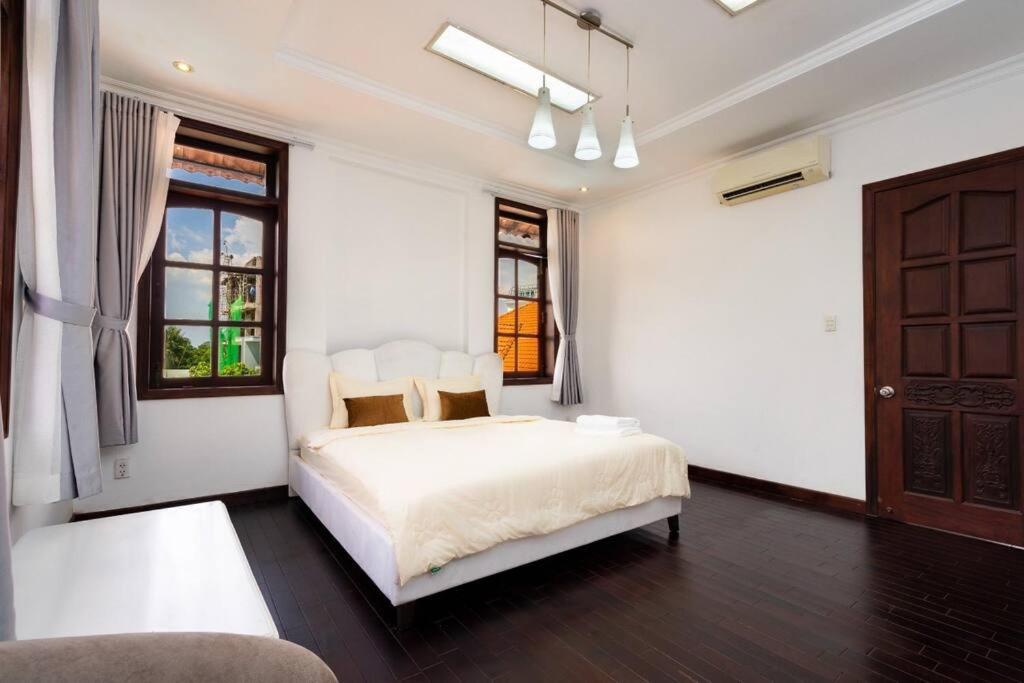 KN5 Holiday Villa