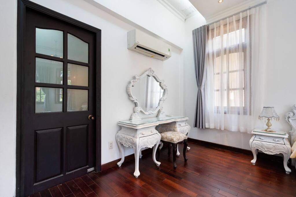 KN5 Holiday Villa