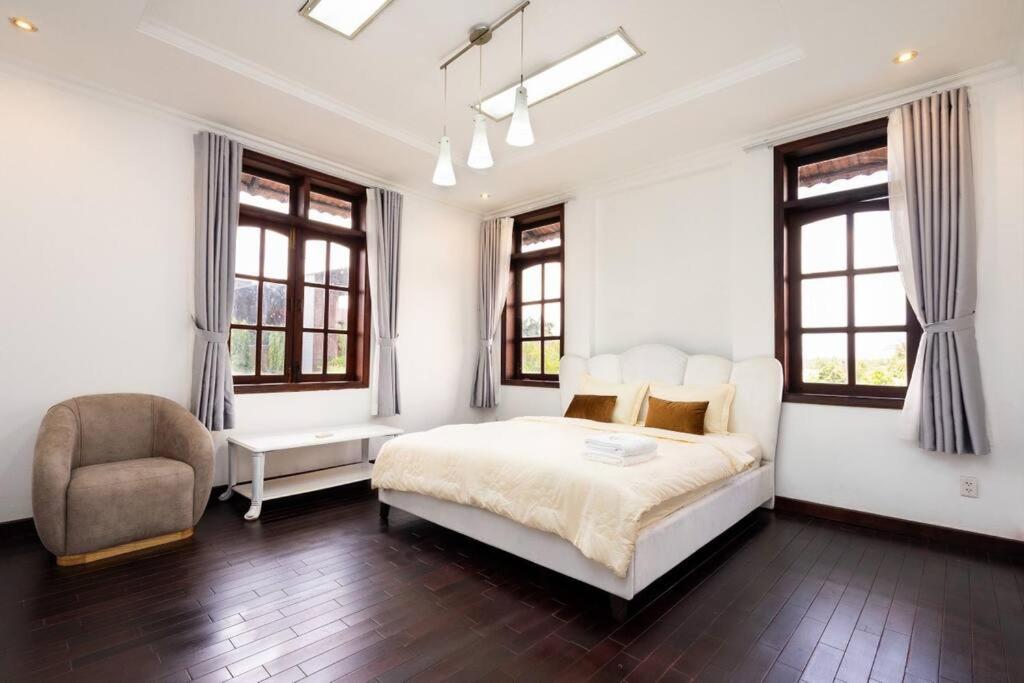 KN5 Holiday Villa