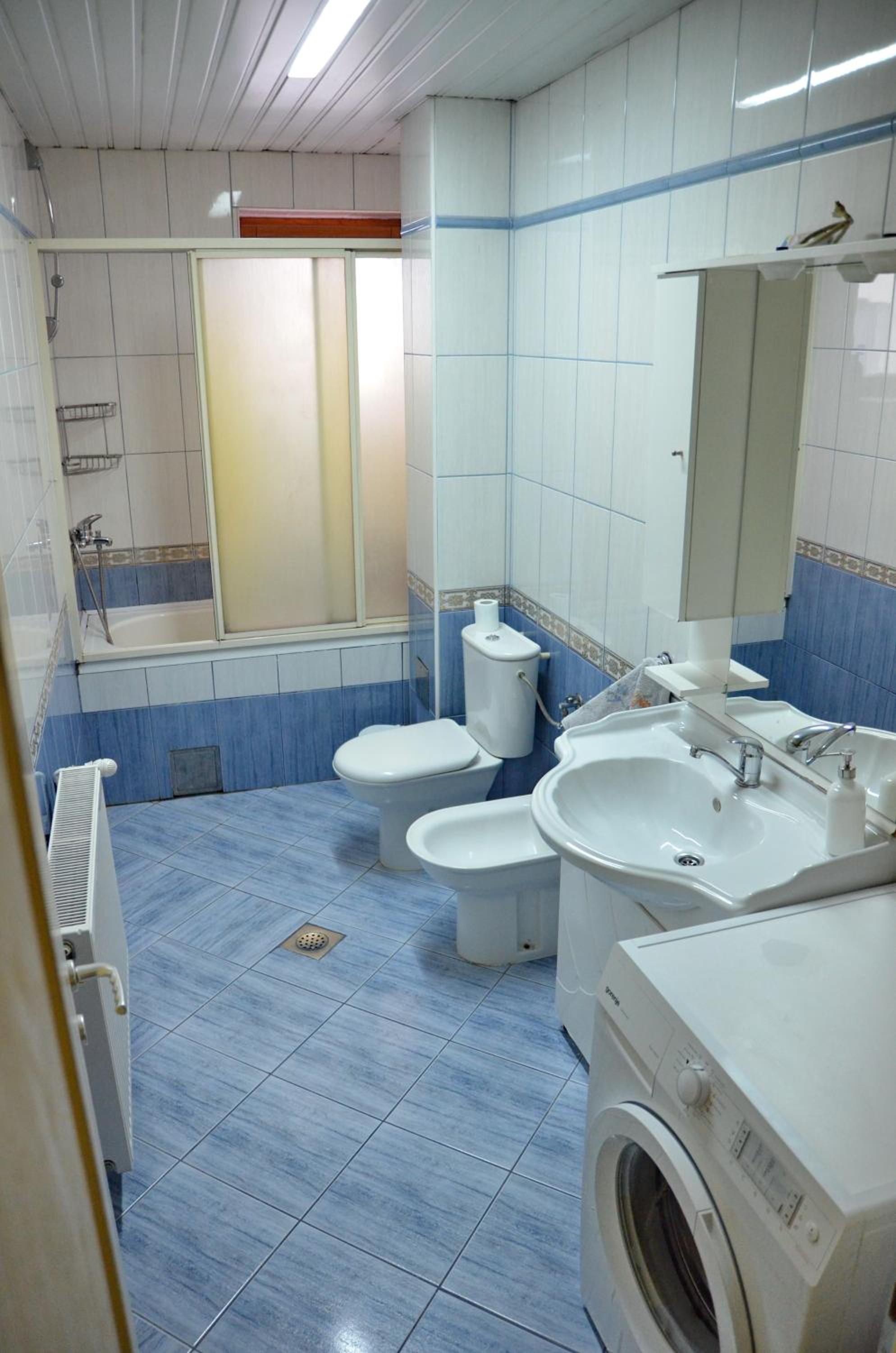 Feel Good Apartments in Center Free Parking