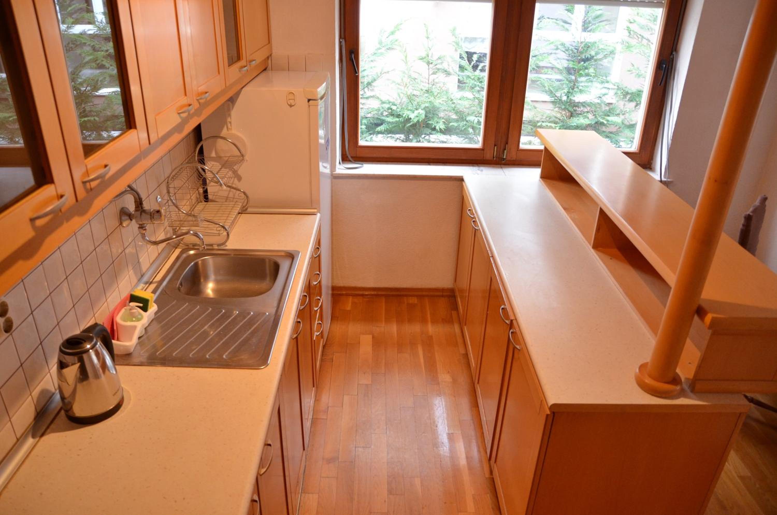Feel Good Apartments in Center Free Parking