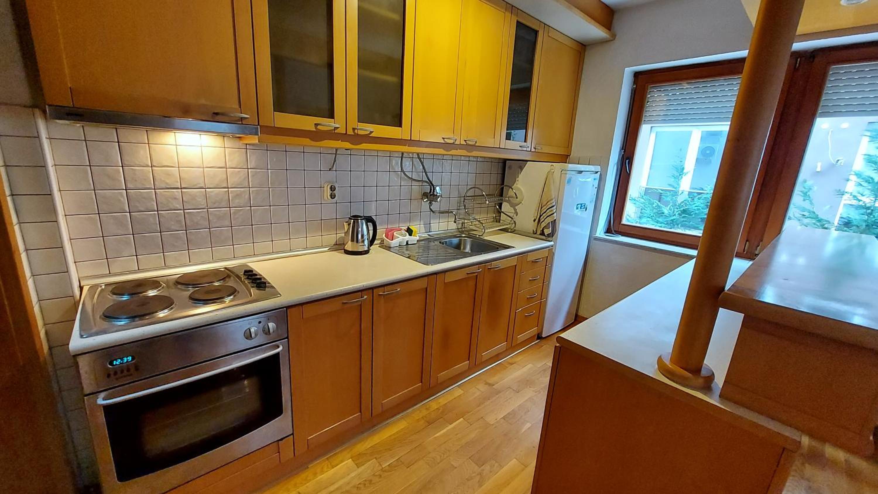 Feel Good Apartments in Center Free Parking