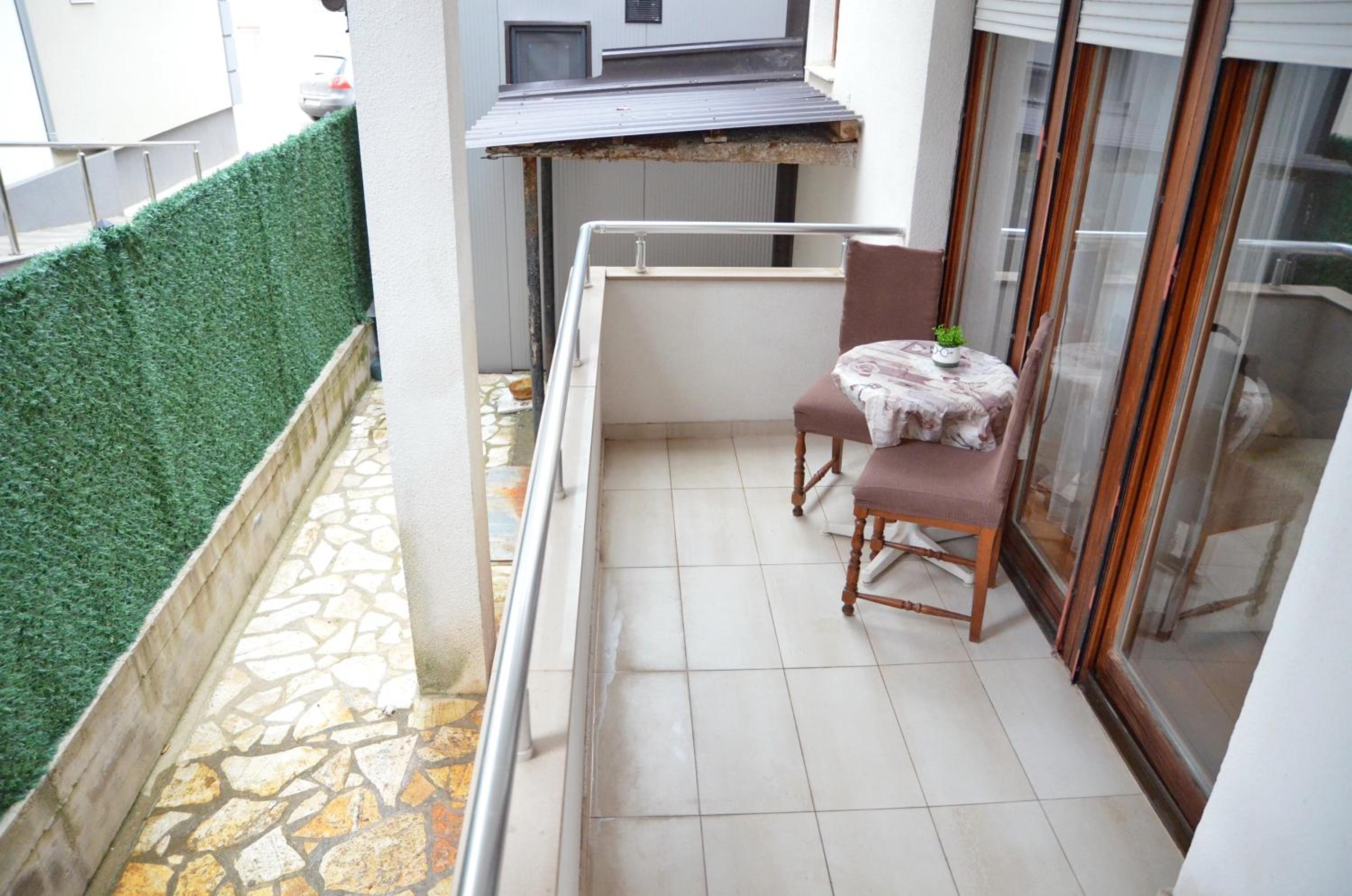 Feel Good Apartments in Center Free Parking