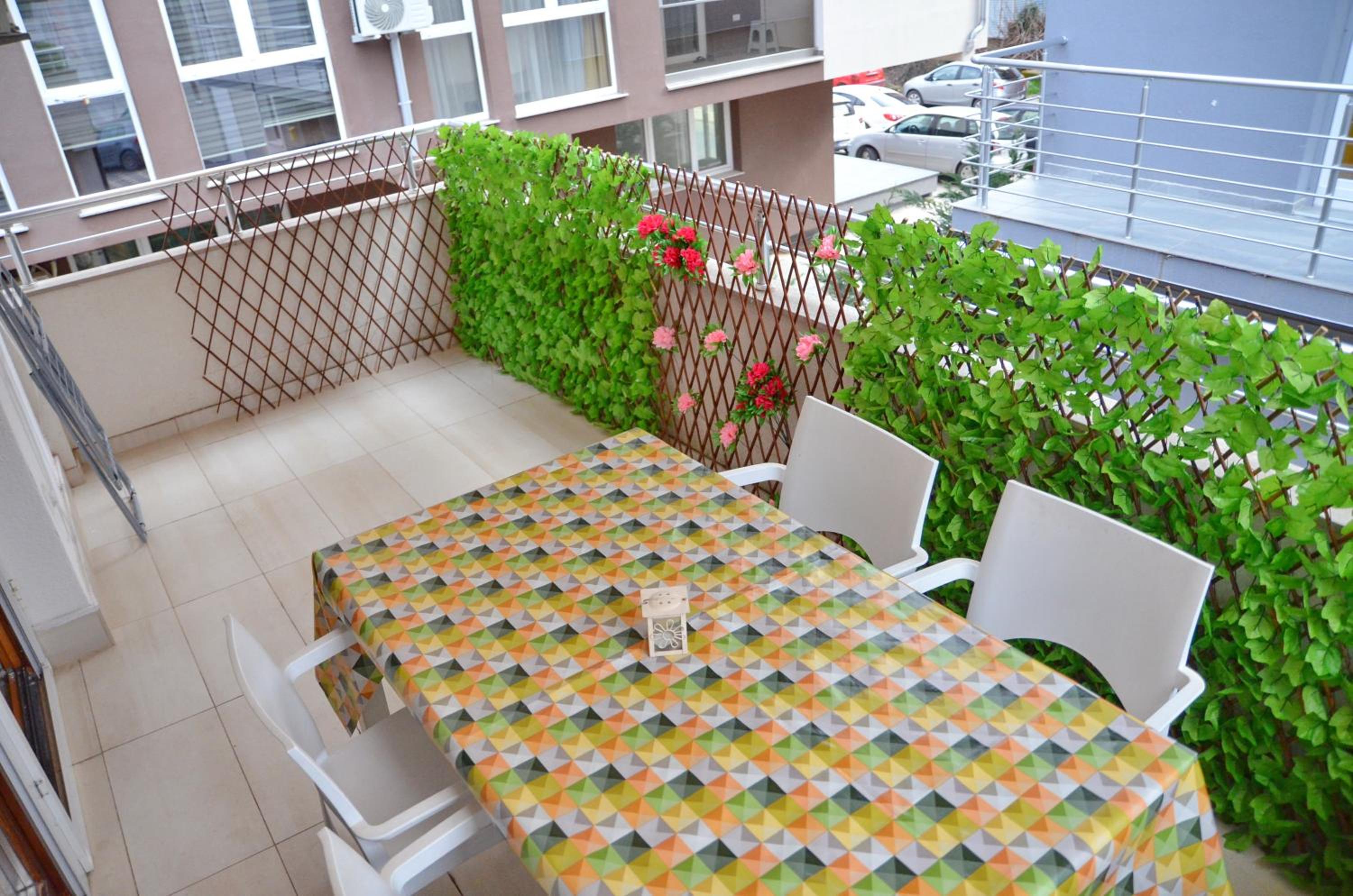 Feel Good Apartments in Center Free Parking