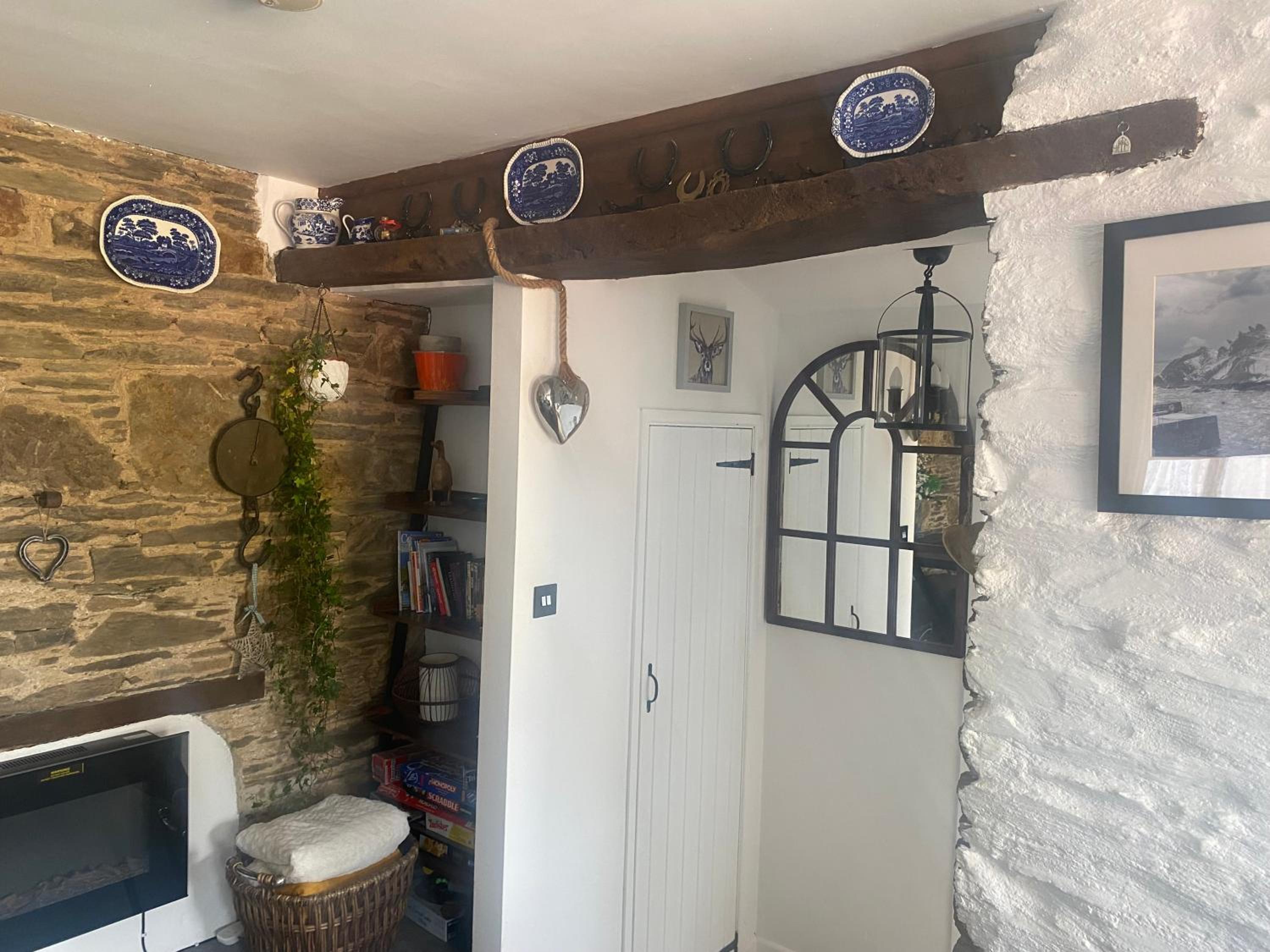 Looe Vacations - Horseshoe Cottage - Property Image 13