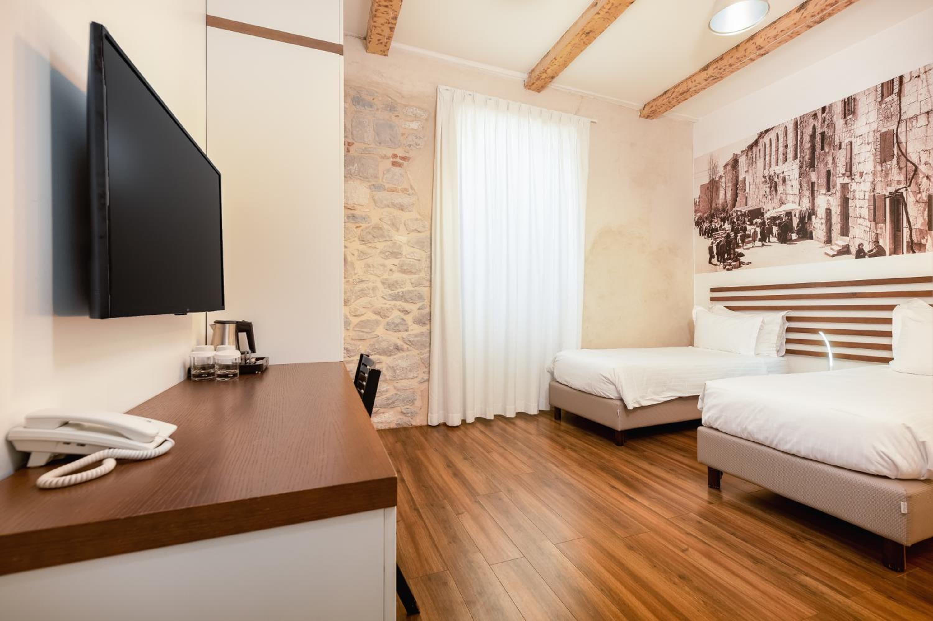 Azur Palace Luxury Rooms photo 109 of 116