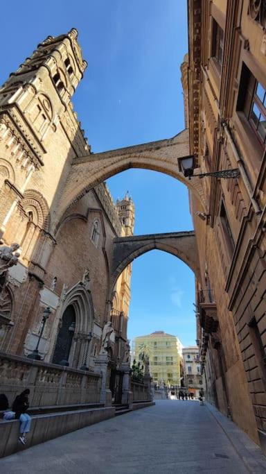 Behind the Cathedral apt view 4
