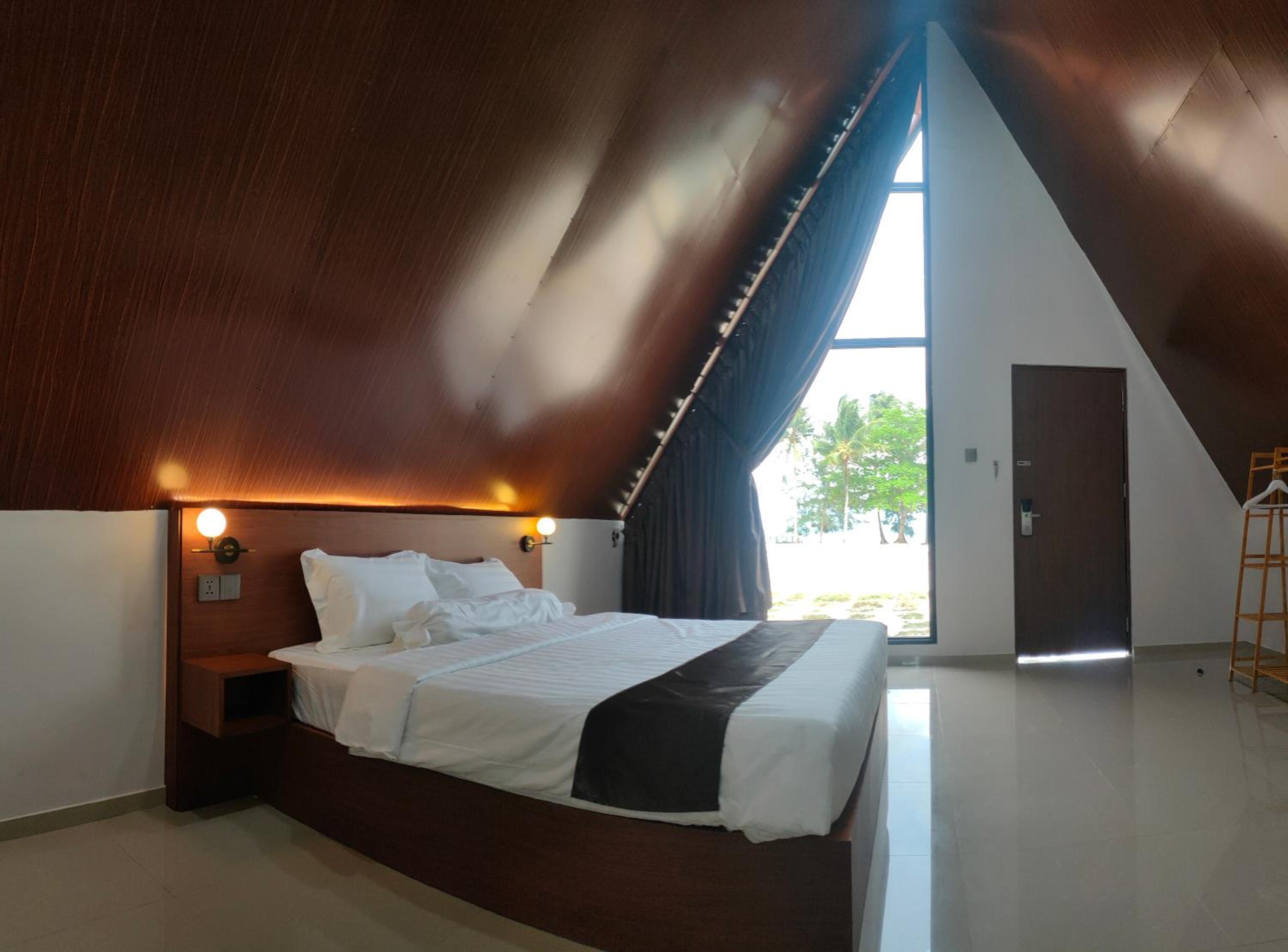 Kawaland glamping resort view 3