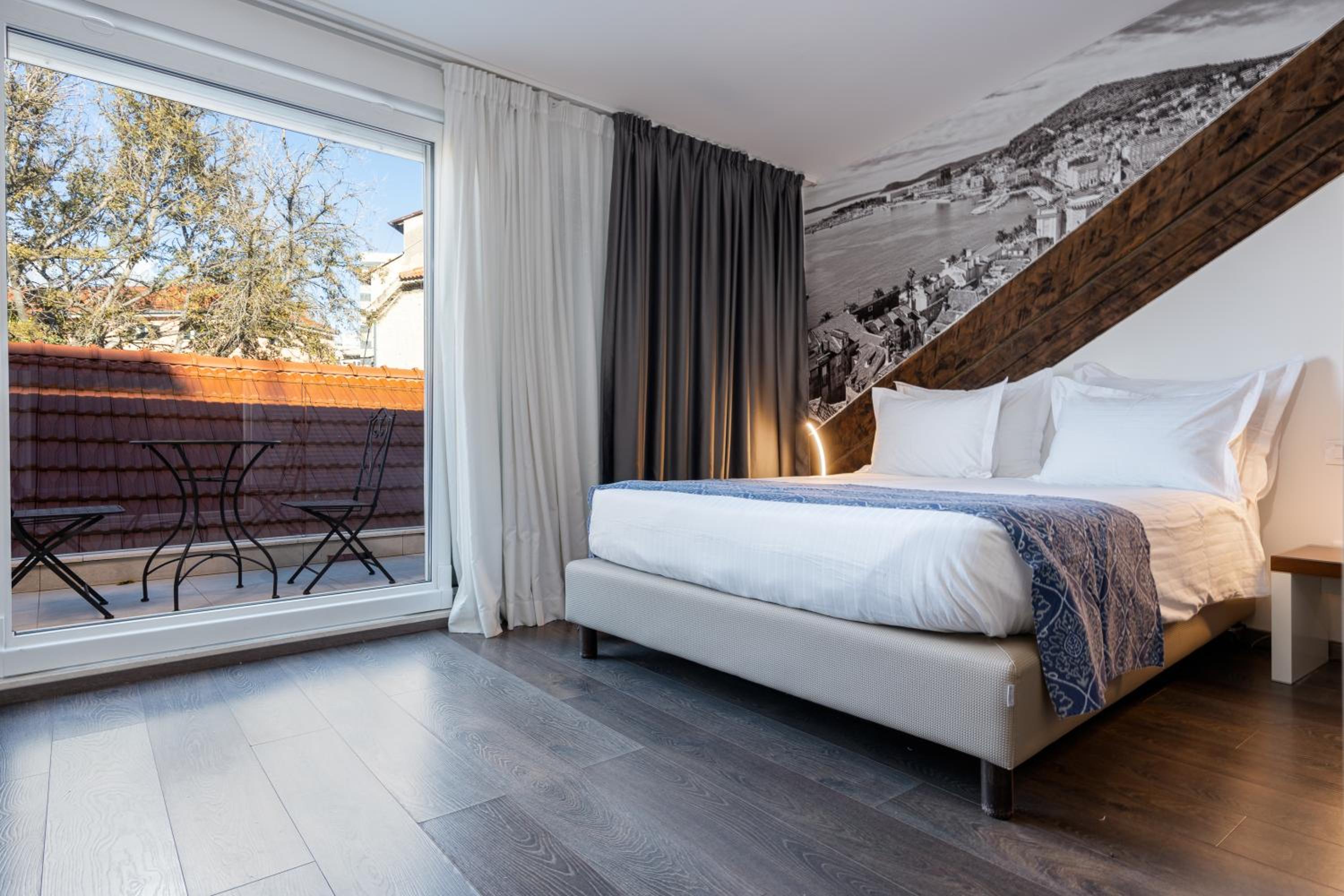 Azur Palace Luxury Rooms photo 108 of 116