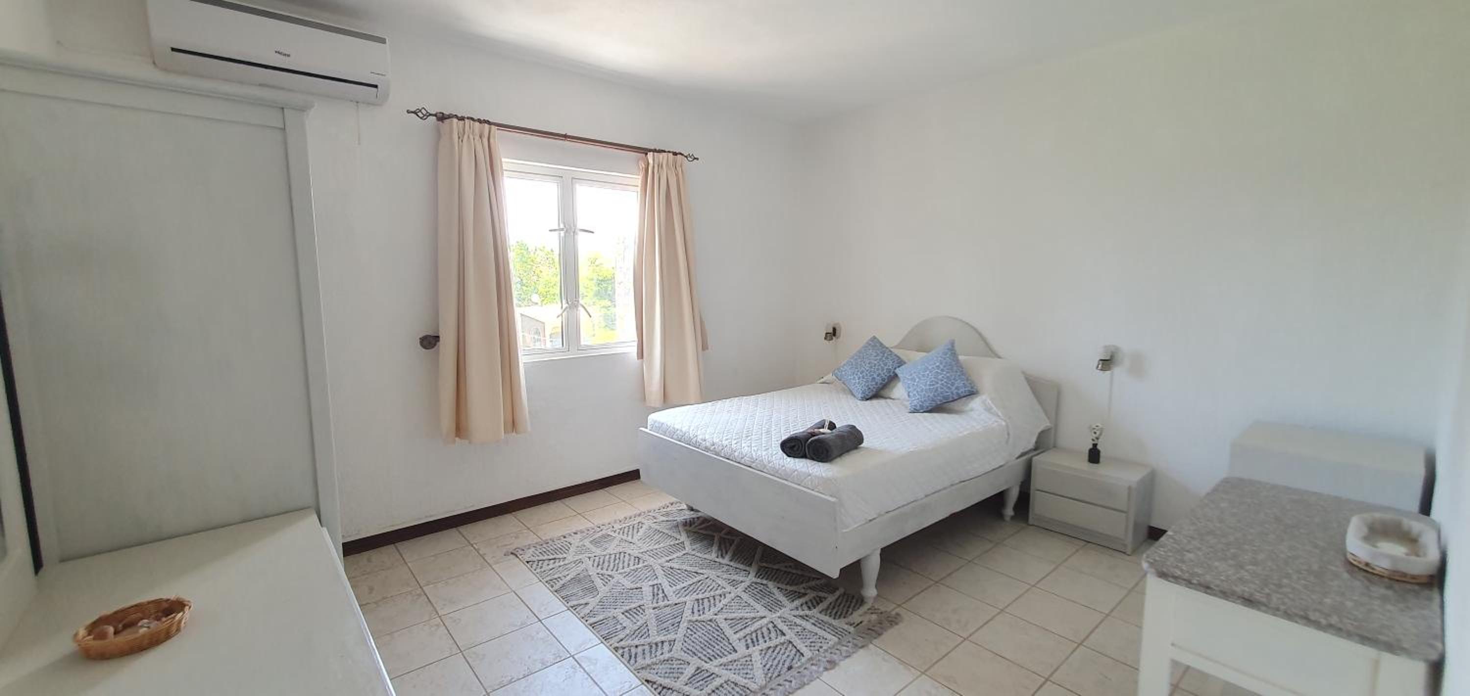 Beachfront Pereybere - Azur Beach Complex view 5