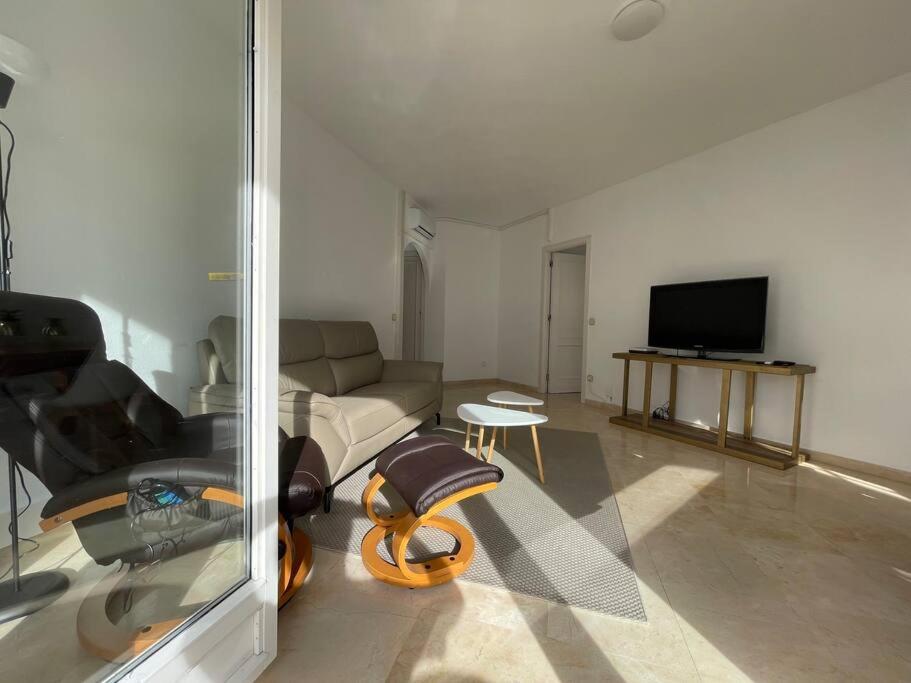 Luxury holiday at Tres Coronas Fuengirola
