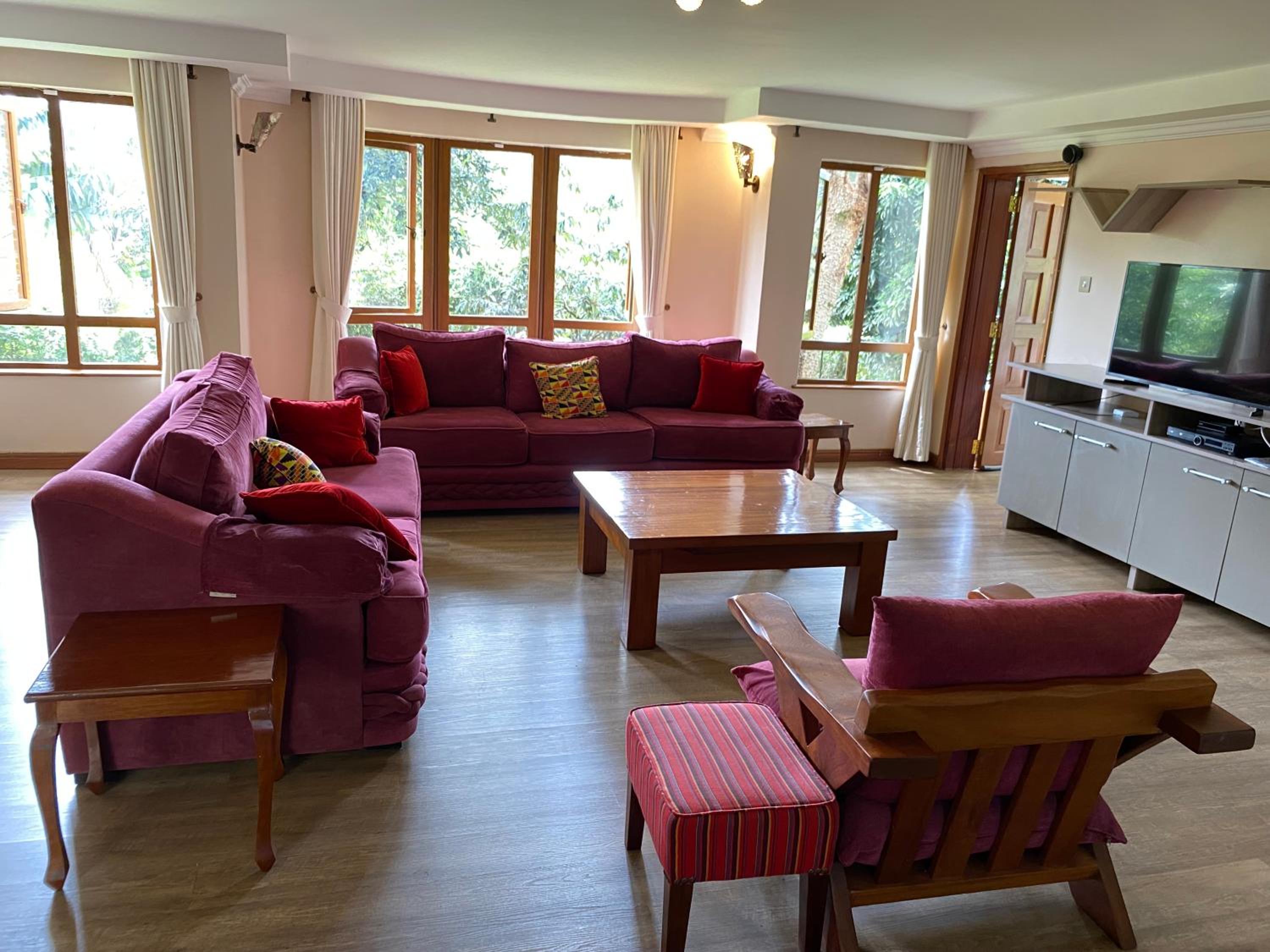 Runda two bedroom view 4