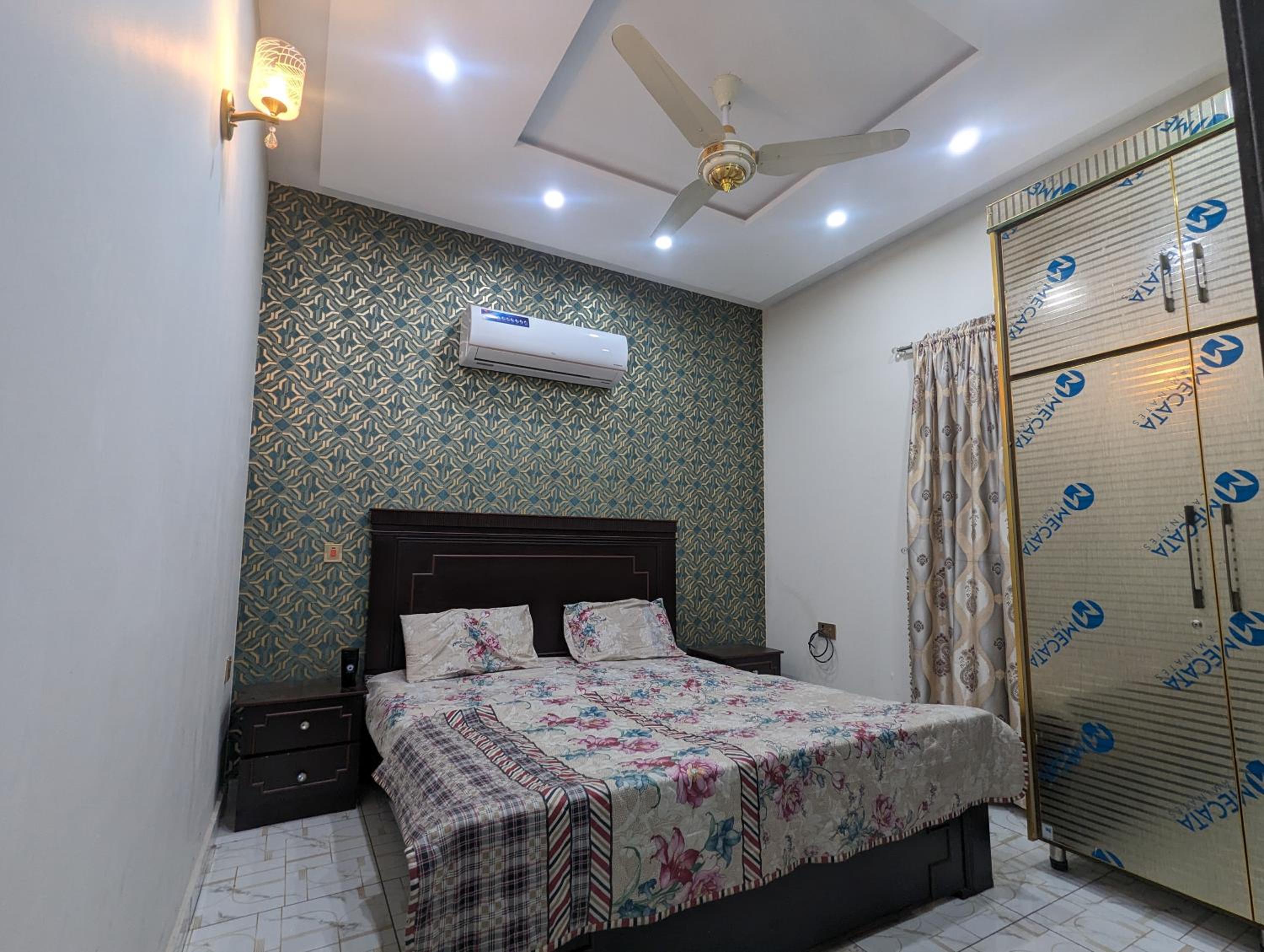 Uptown Residences