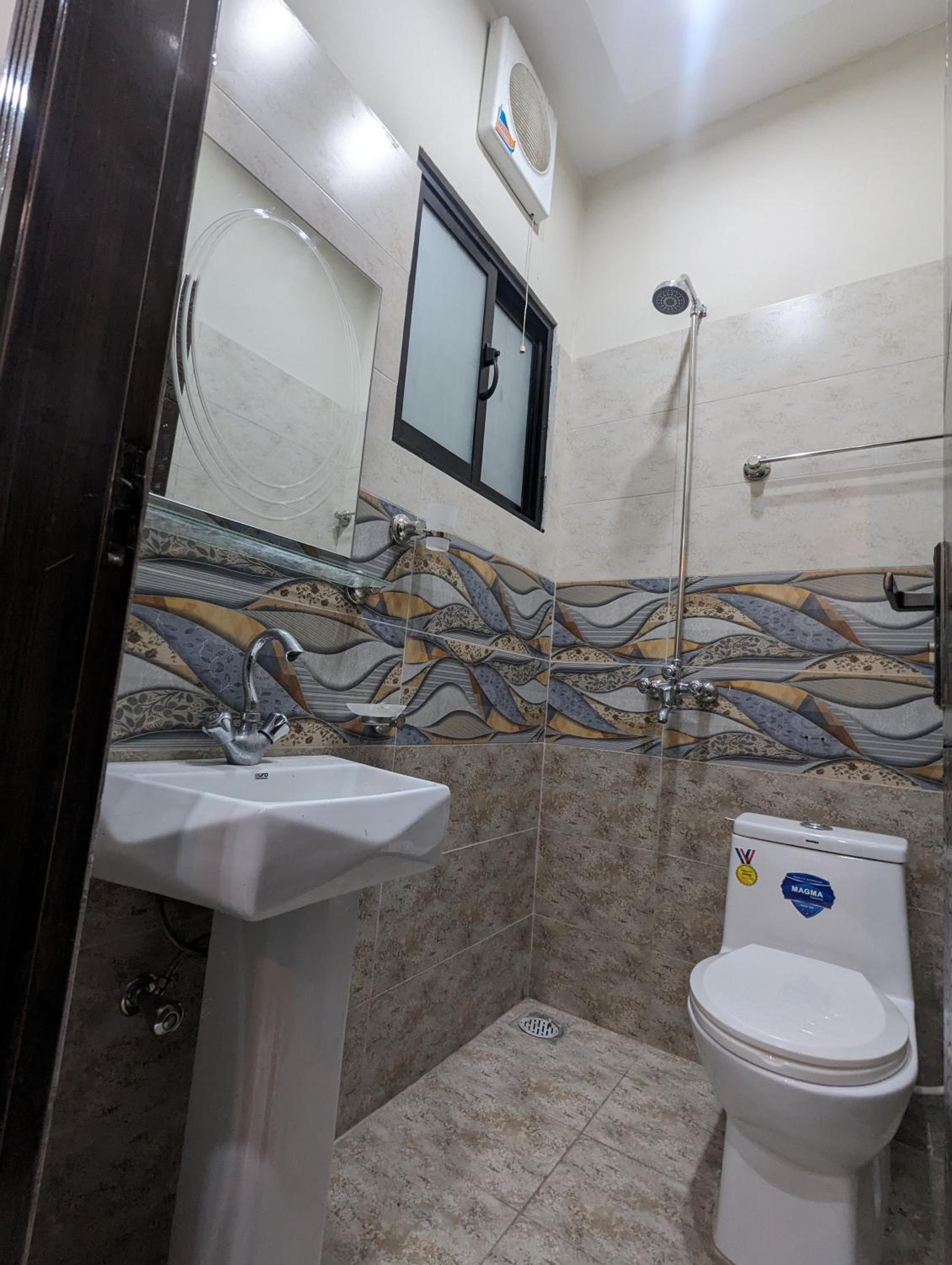Uptown Residences