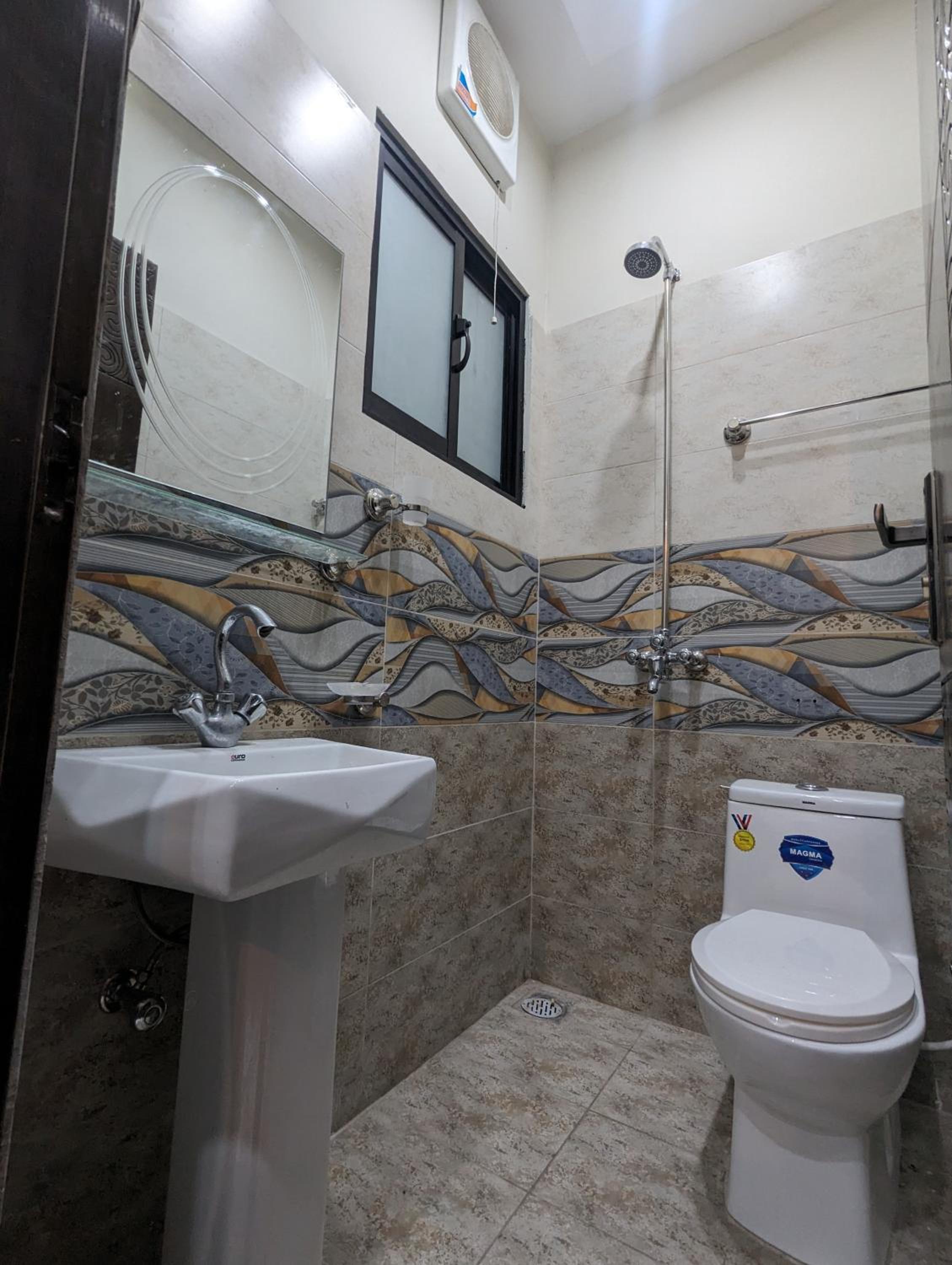 Uptown Residences