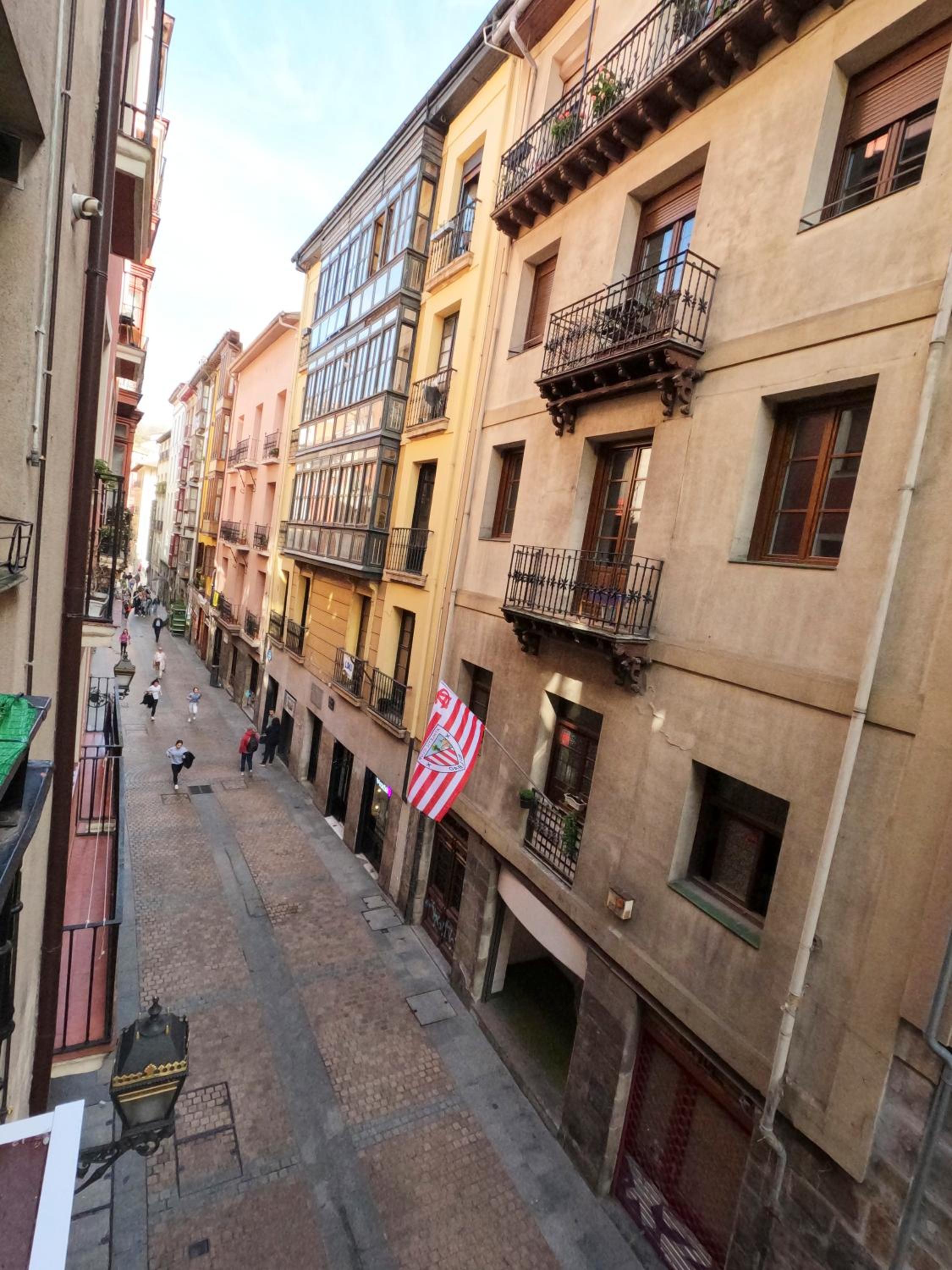 Casual Serantes Bilbao