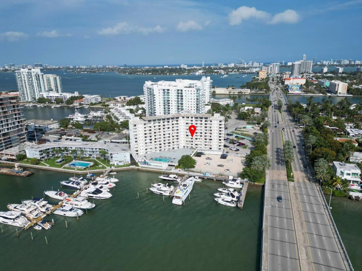 Bayshore Bliss, Cozy with Water Views of Miami Bay view 3