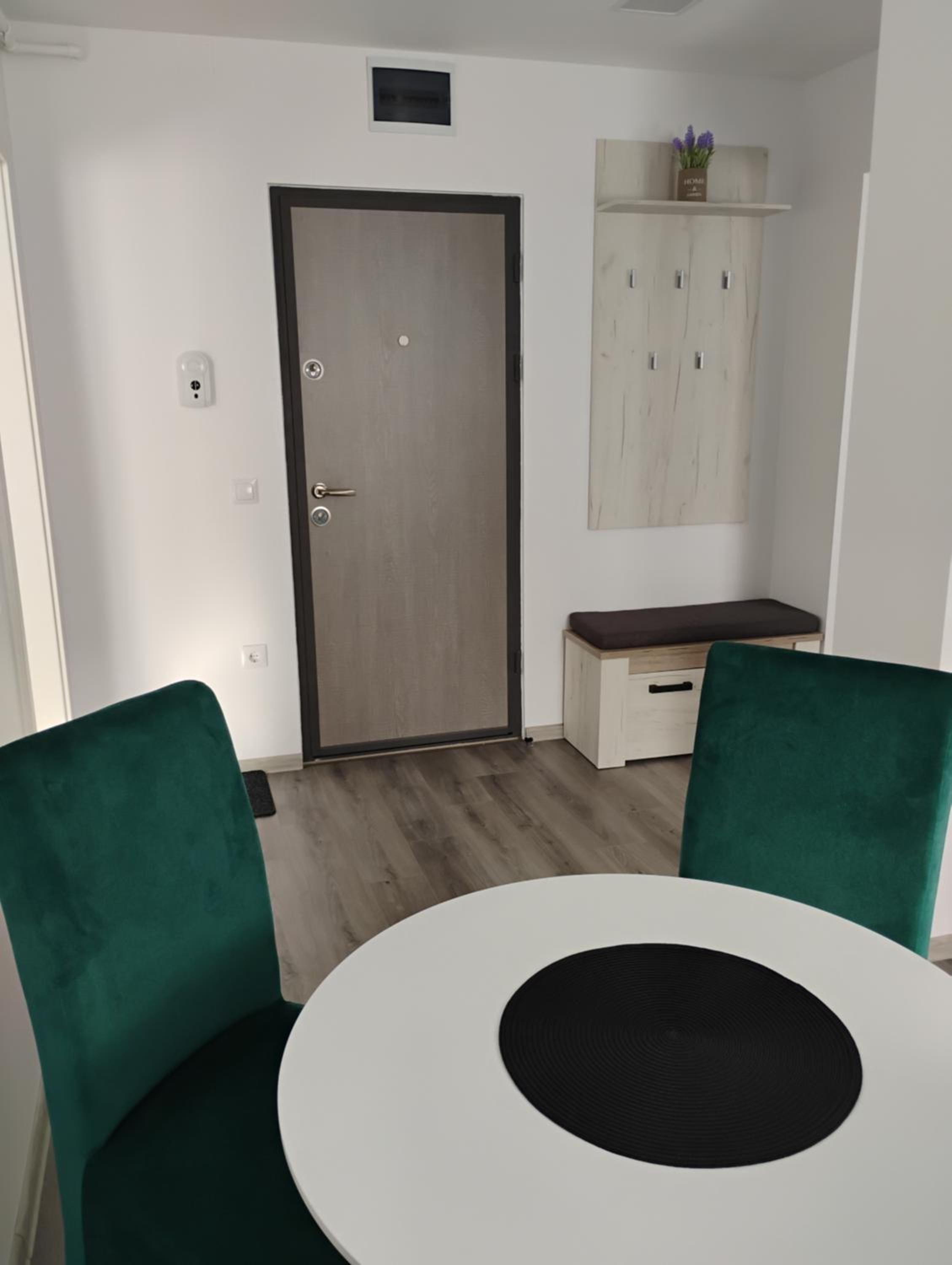 Apartament Acasă