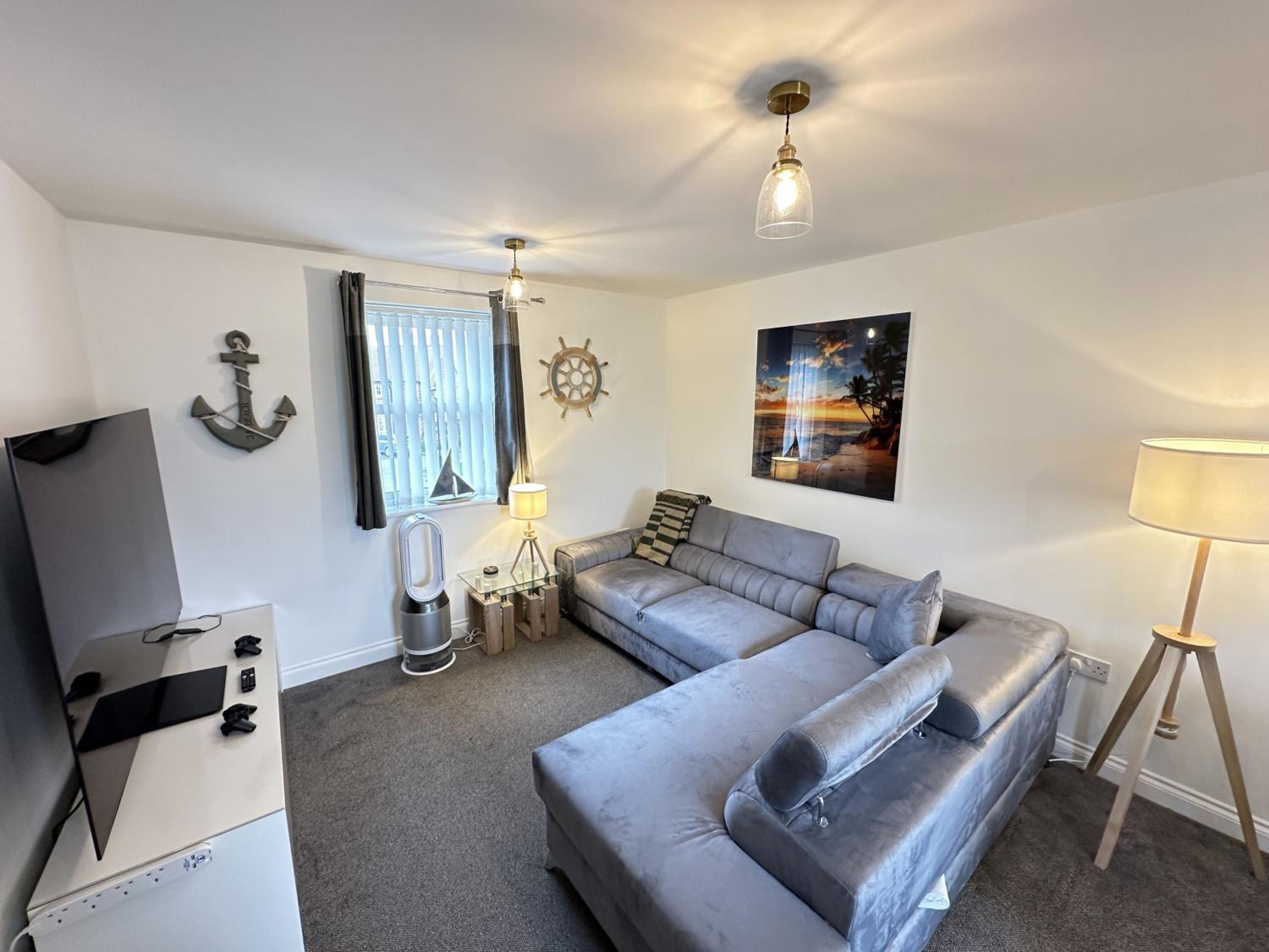 Arthurs Escape - Part of the The Bay Filey Holiday Village with pool, gym and direct beach access, pub, restaurant, tennis and meadows walks