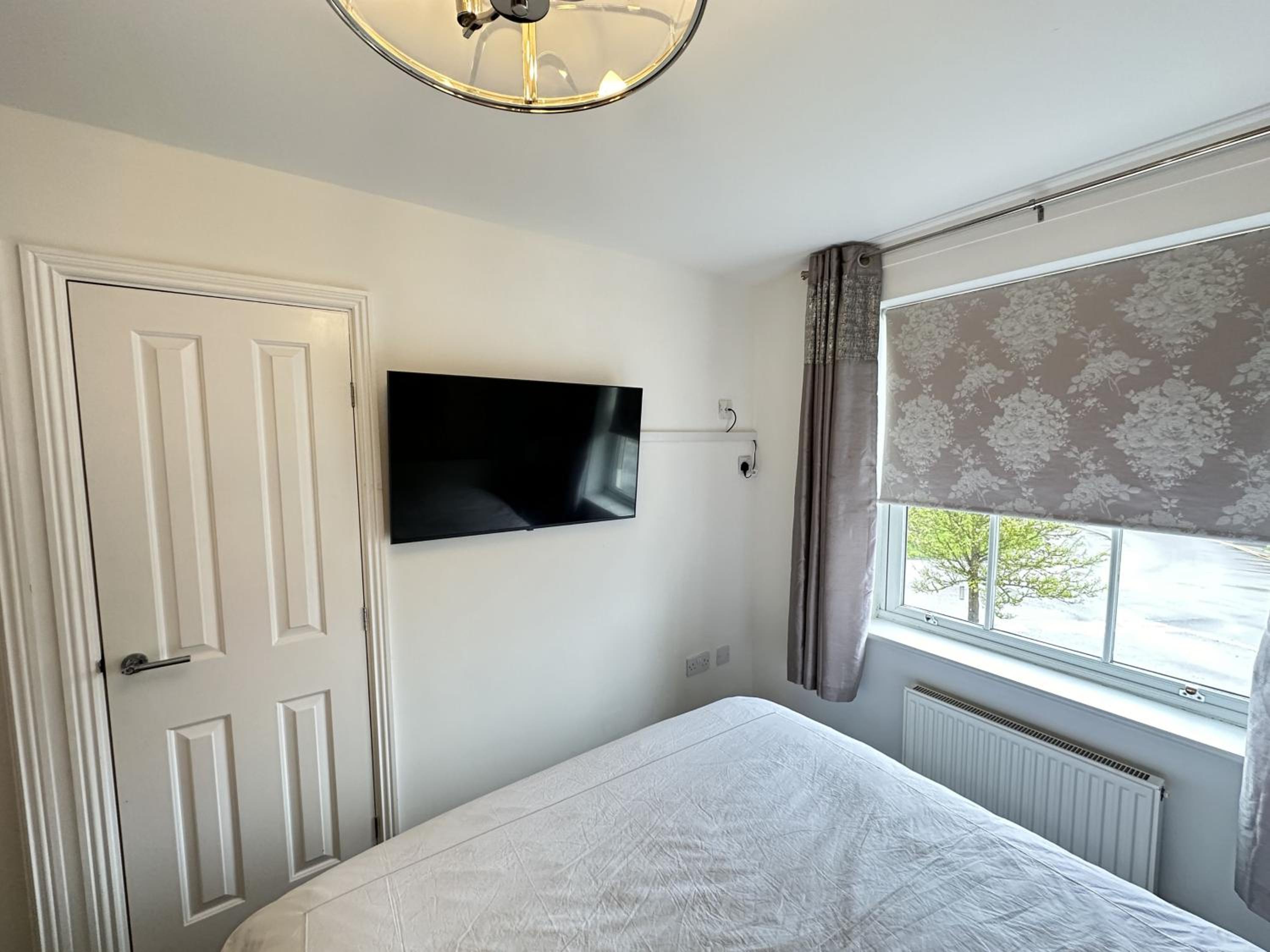 Arthurs Escape - Part of the The Bay Filey Holiday Village with pool, gym and direct beach access, pub, restaurant, tennis and meadows walks