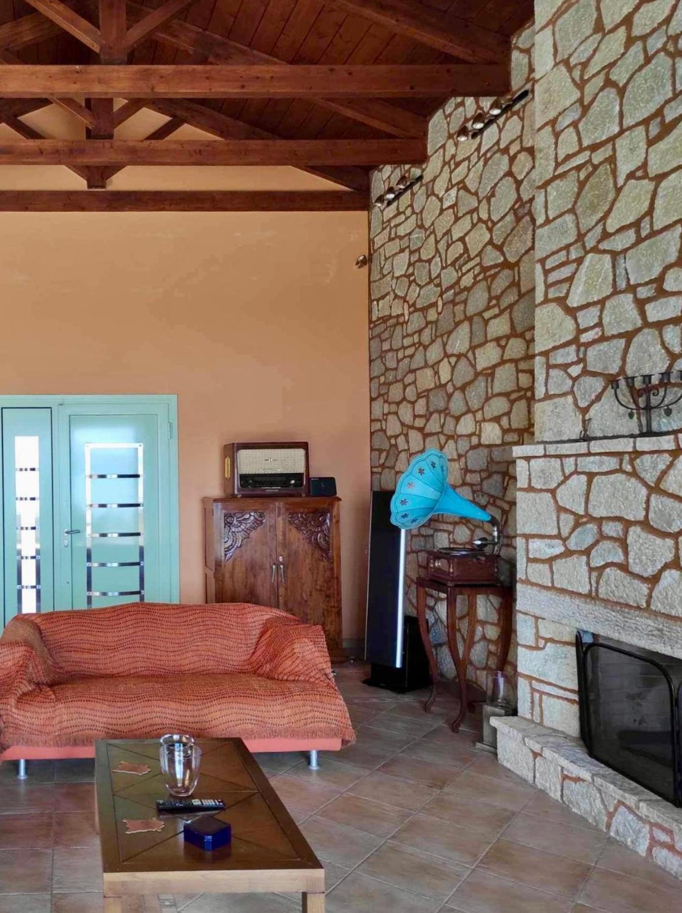 Villa Cymothoe
