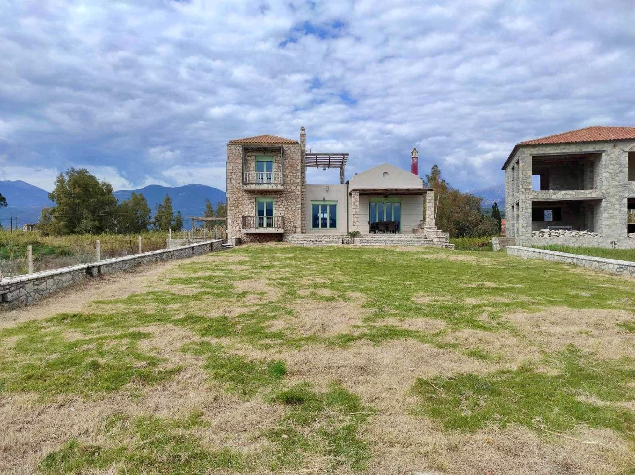 Villa Cymothoe