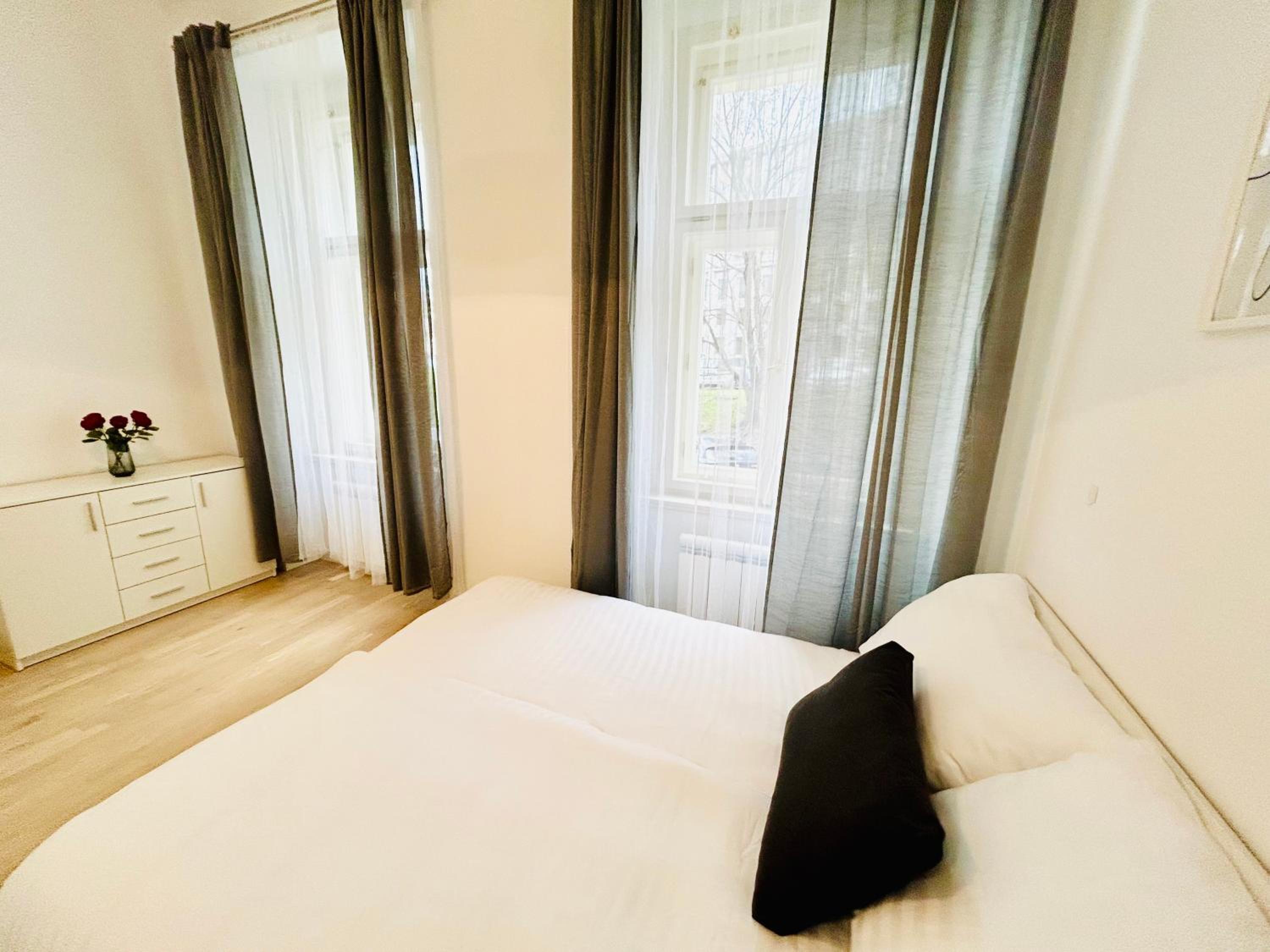 NEW DESIGN & STYLE Apartments 50m from Wenceslas Square