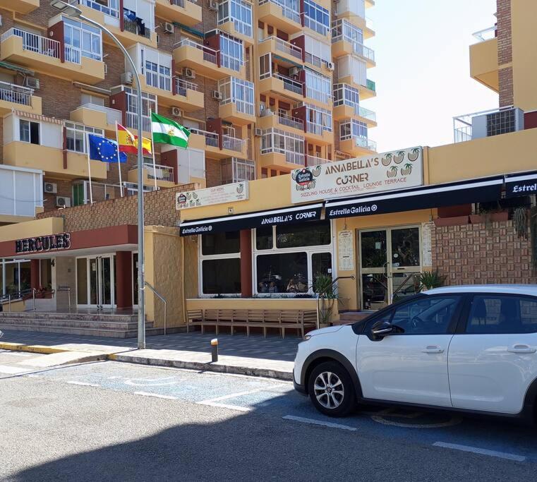 Hércules Nuevo y Moderno Estudio