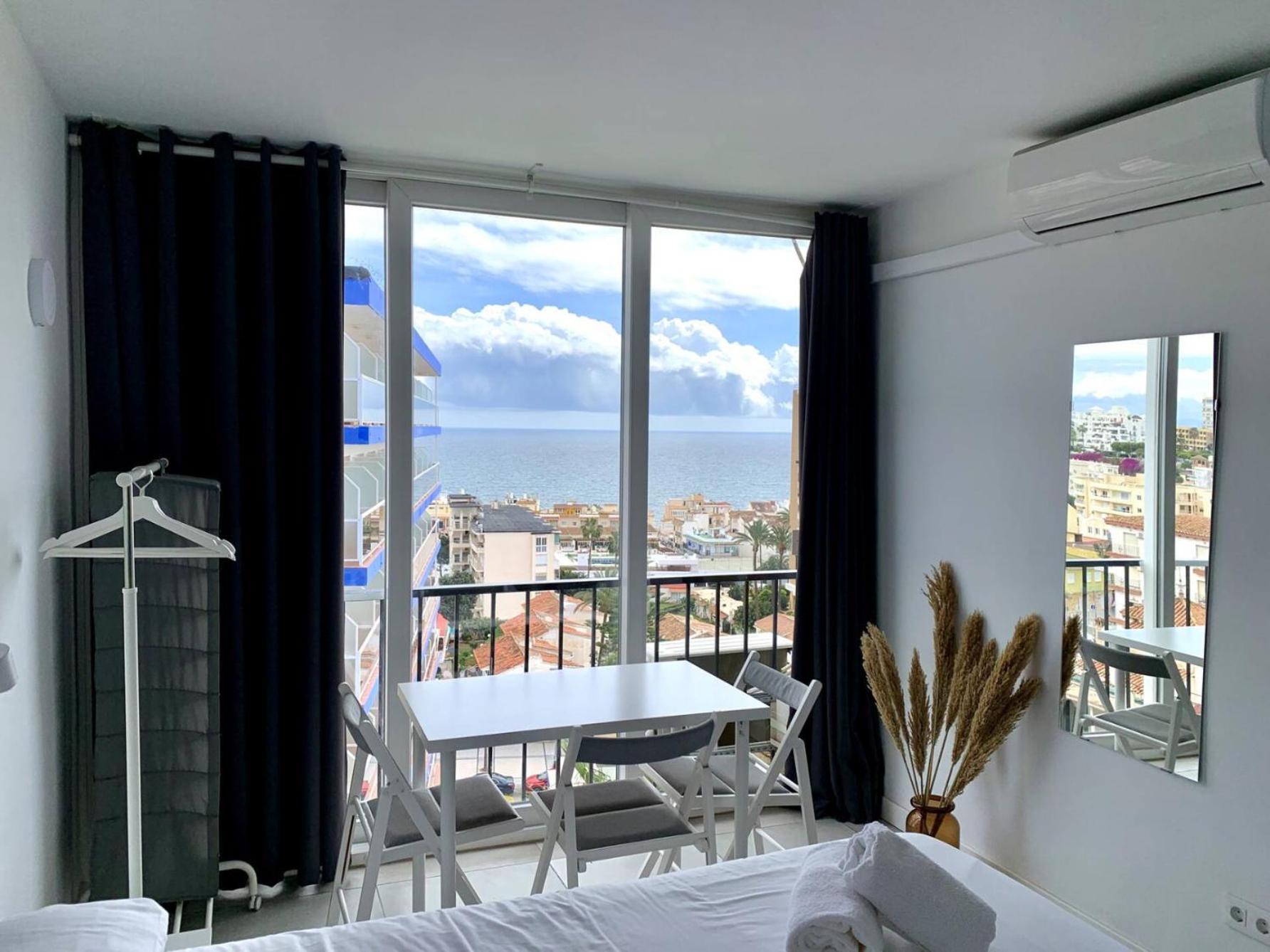 Inviting Studio with Sea View