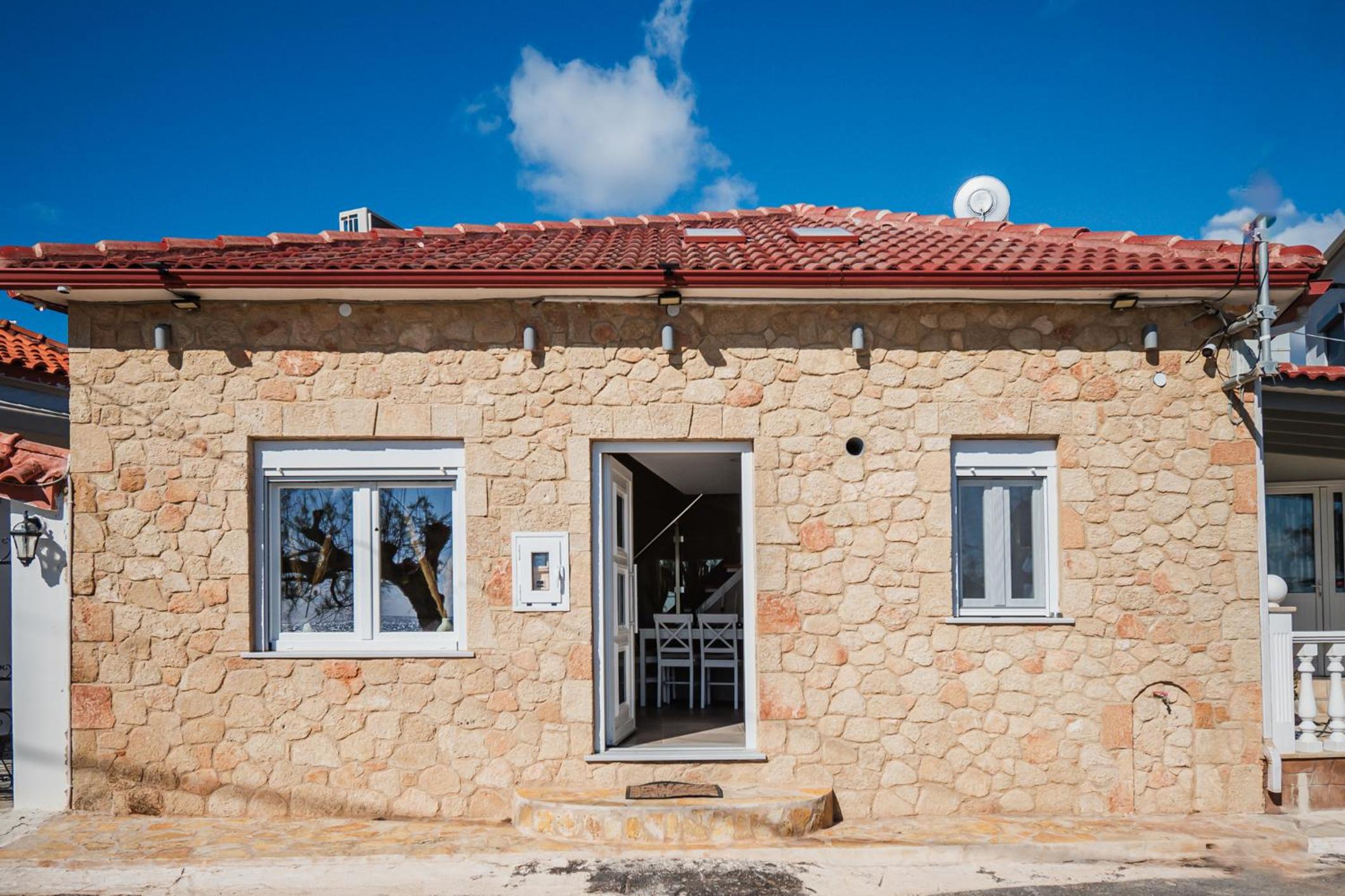 Zafeiropoulos Apartments