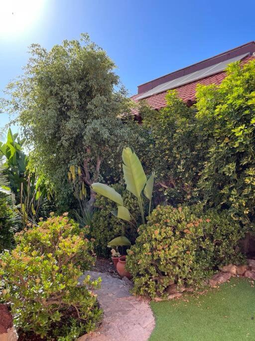 Maravilla Villa with Sea Views