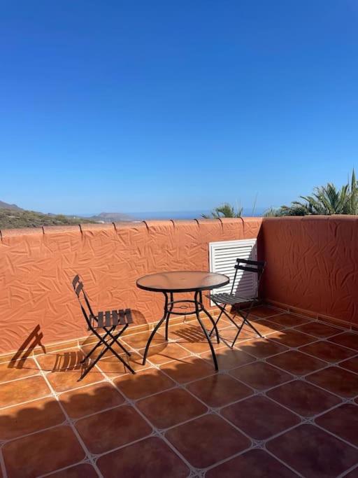 Maravilla Villa with Sea Views