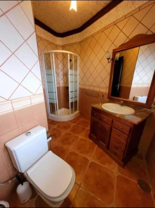 Maravilla Villa with Sea Views