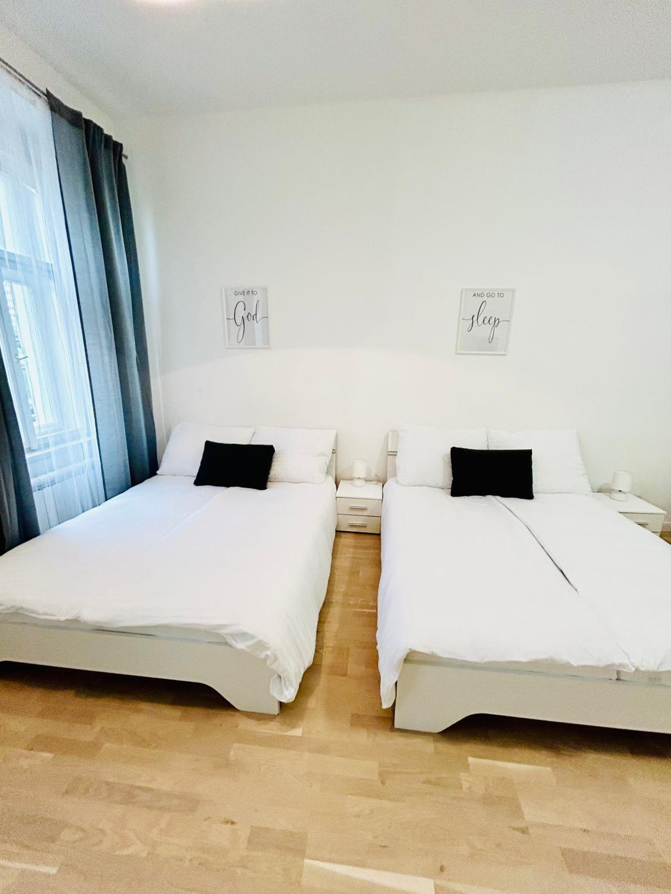 NEW DESIGN & STYLE Apartments 50m from Wenceslas Square