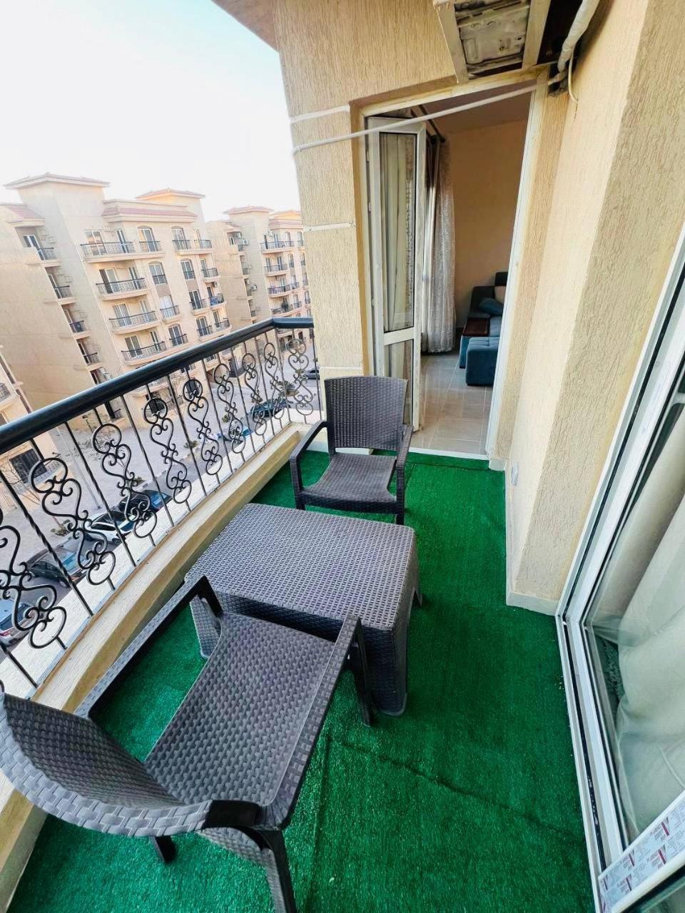 Sky High Harmony in Rehab - Peaceful Elegant apt