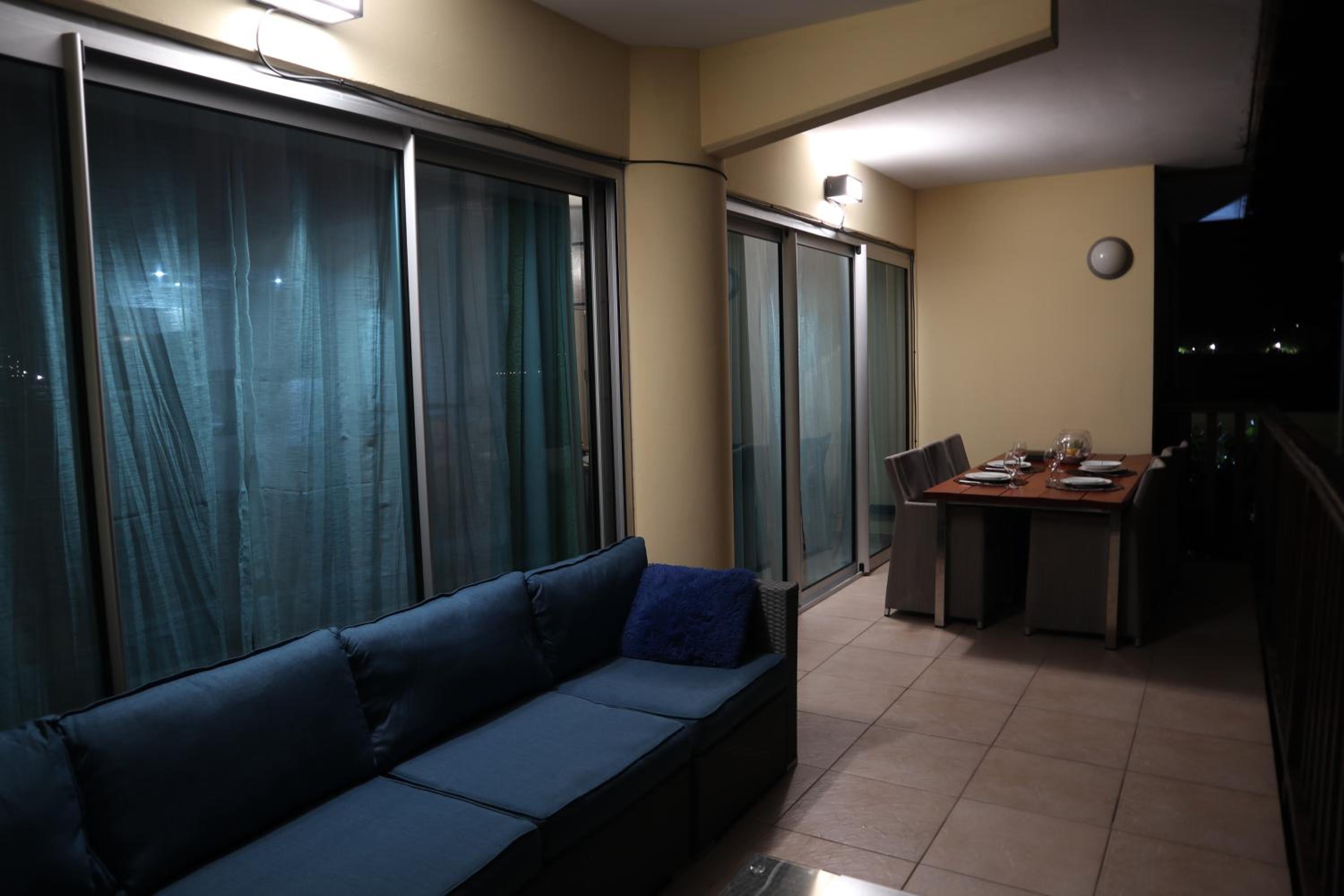 Beach front luxury living - 2 bedroom condo with sea view