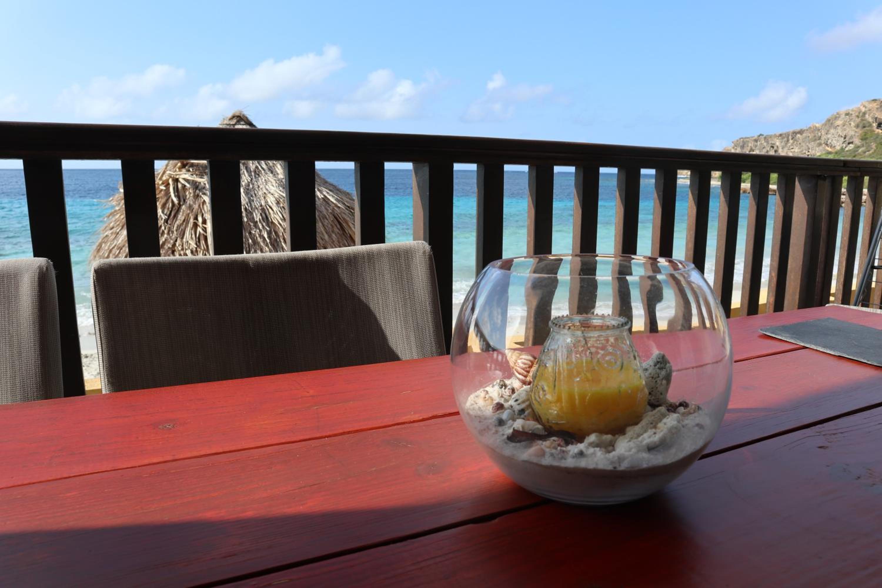 Beach front luxury living - 2 bedroom condo with sea view