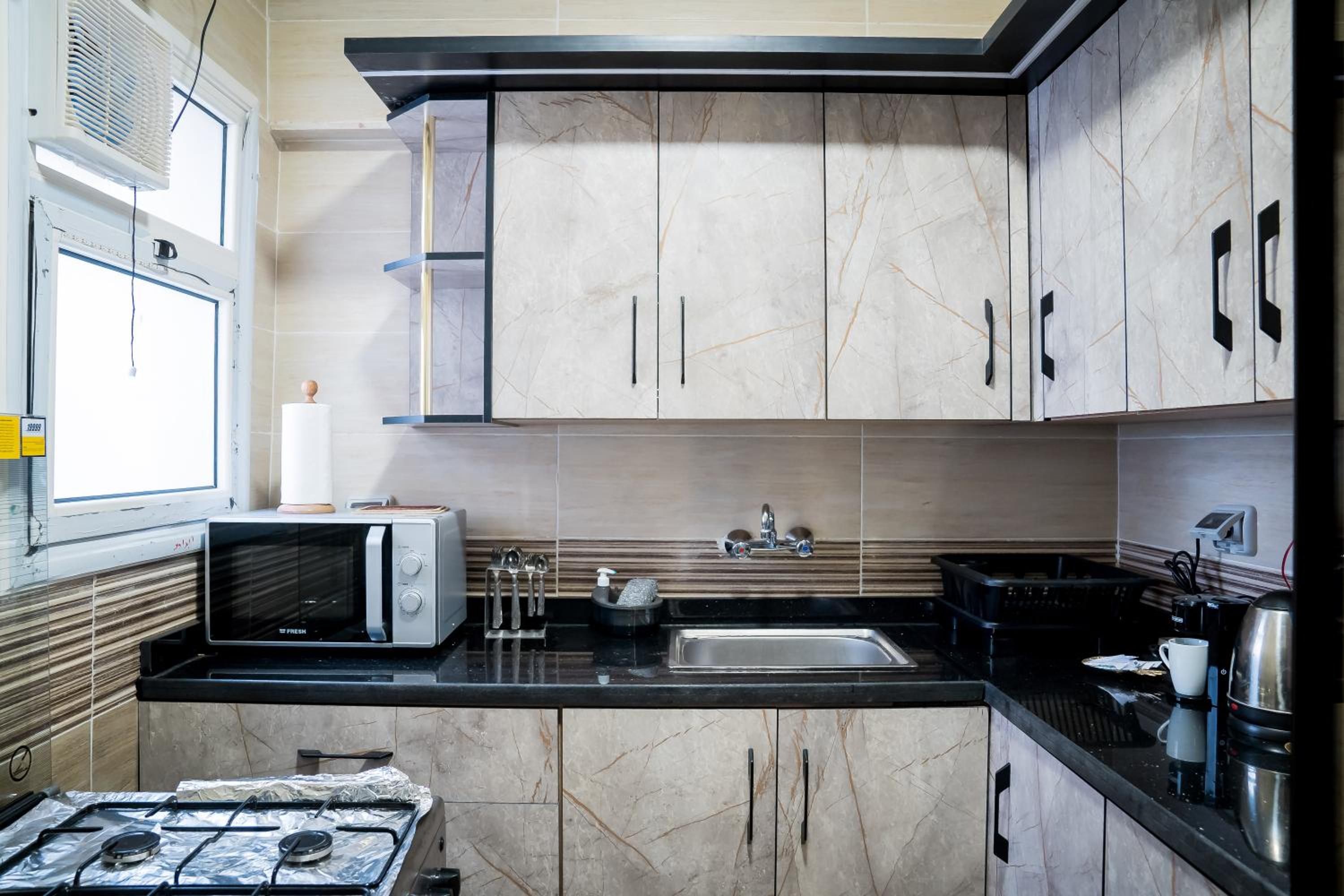 Sky High Harmony in Rehab - Peaceful Elegant apt