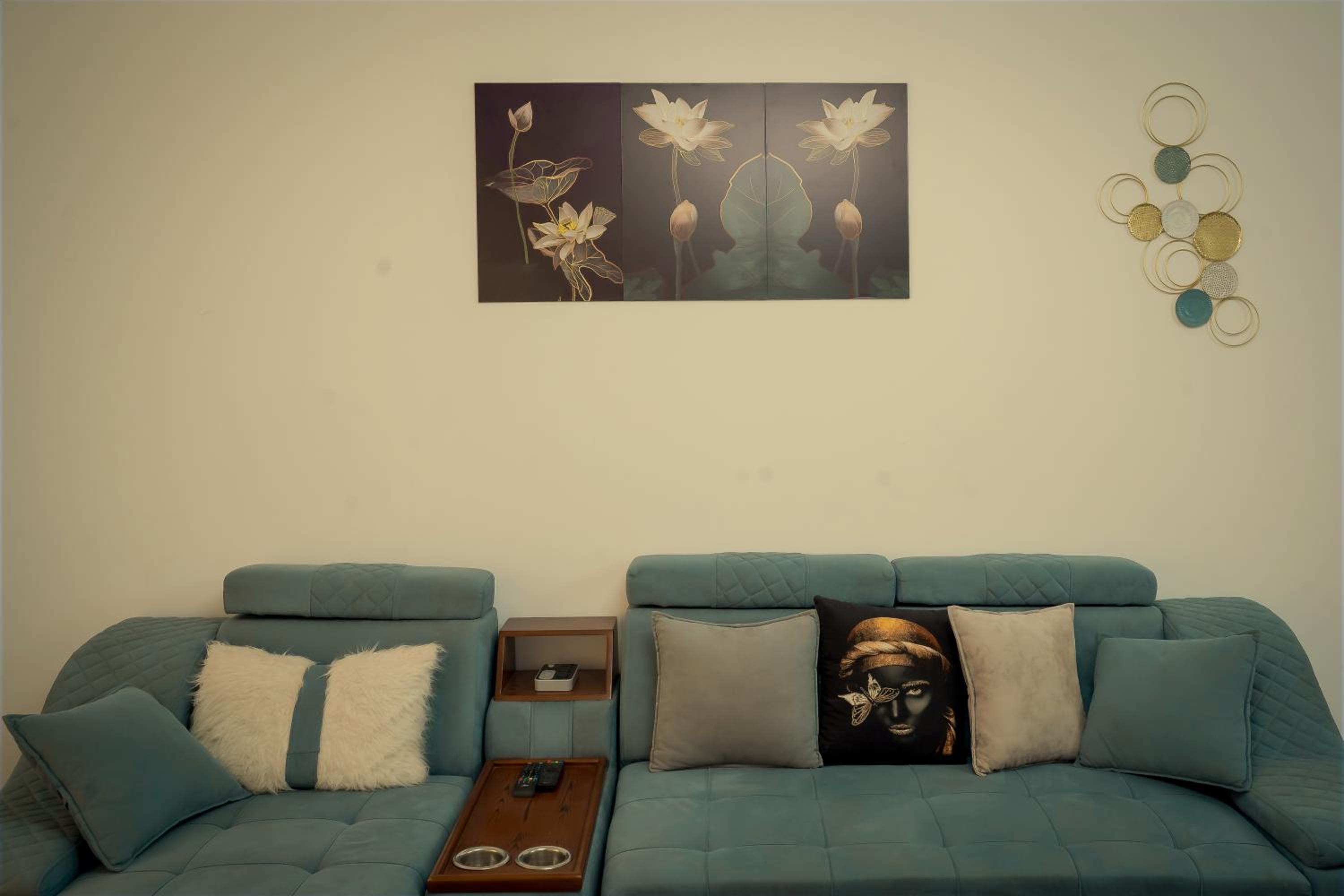 Sky High Harmony in Rehab - Peaceful Elegant apt