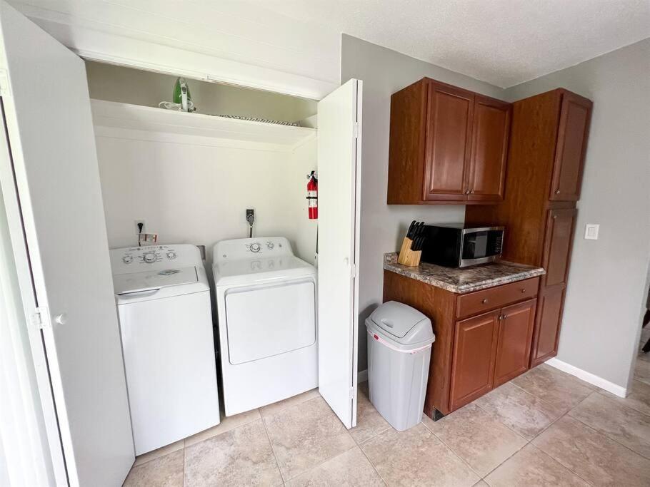 Cozy 2 Bedroom home, Dade City! view 5