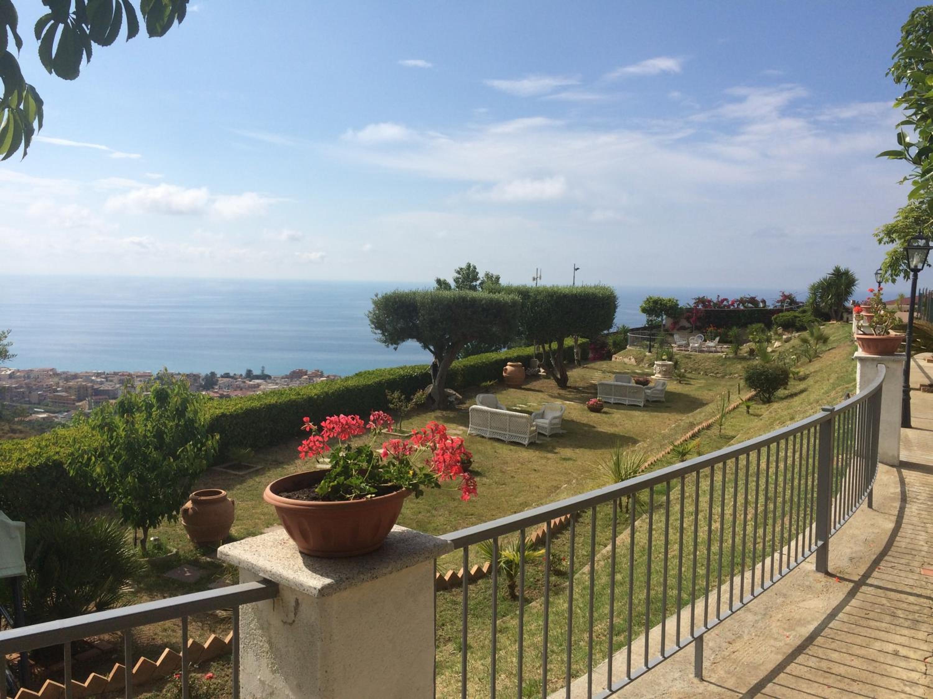 Villa Del Conte